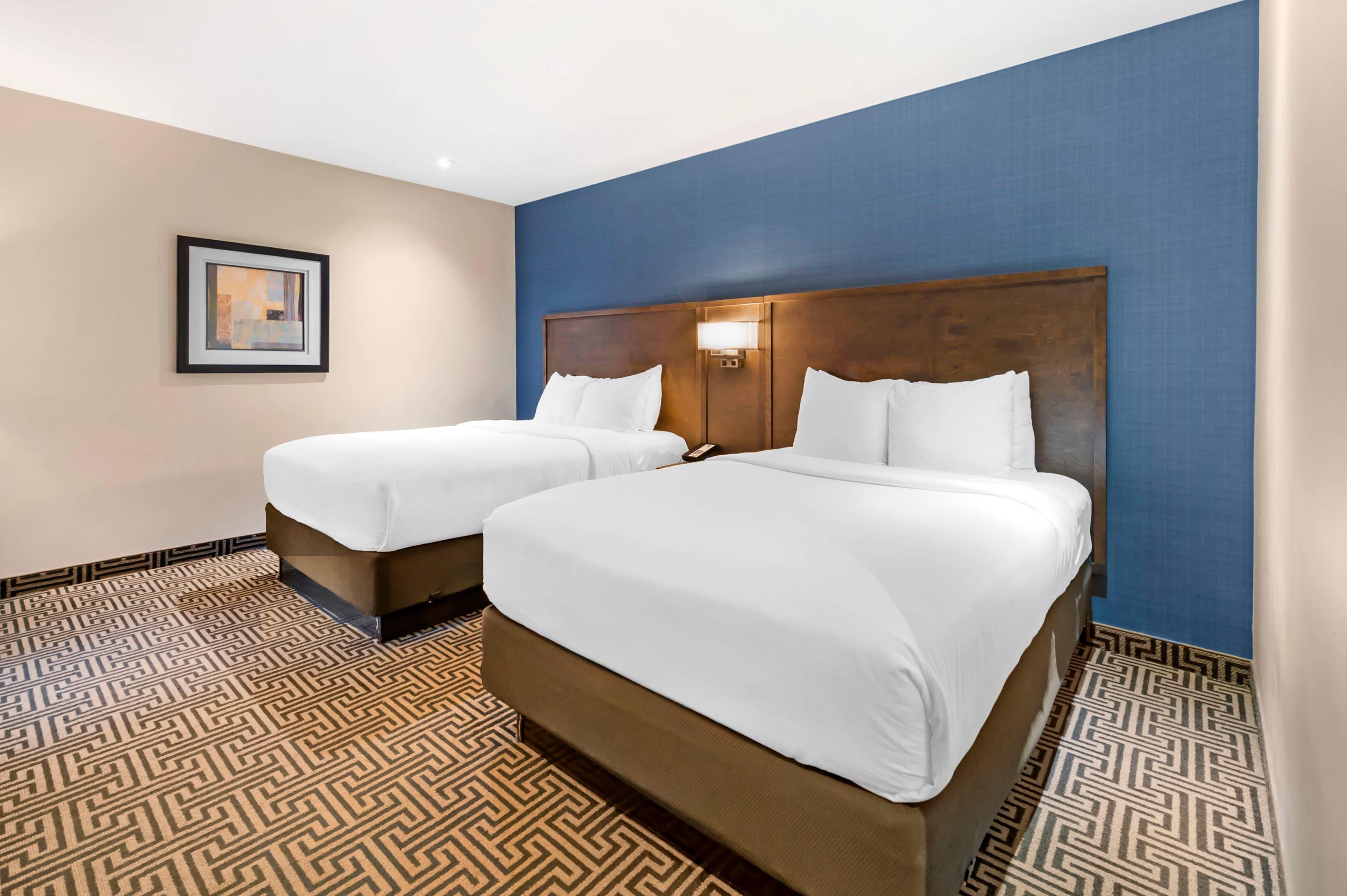 Double Two Double Beds Non Smoking