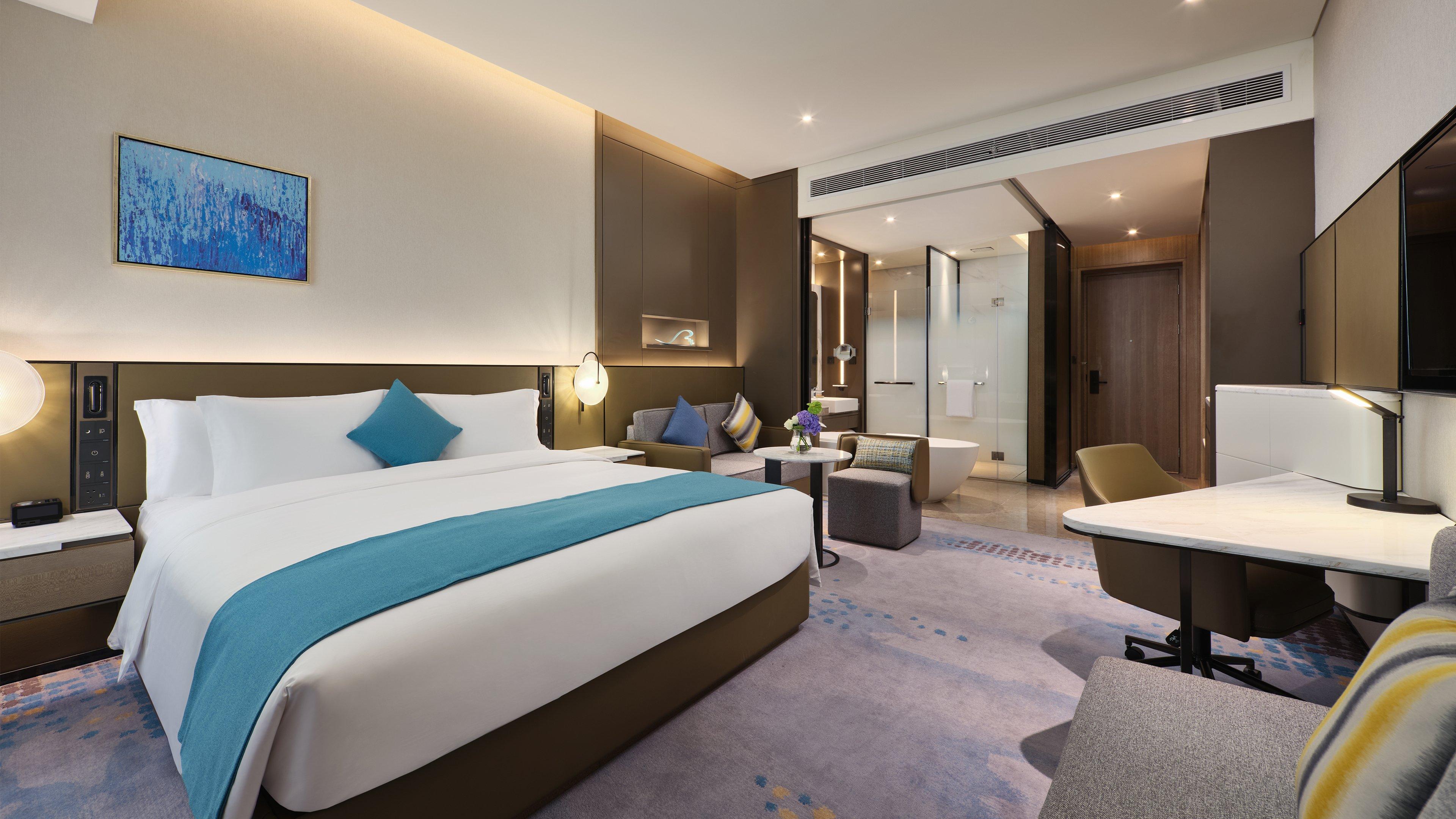 Double Superior King Bed