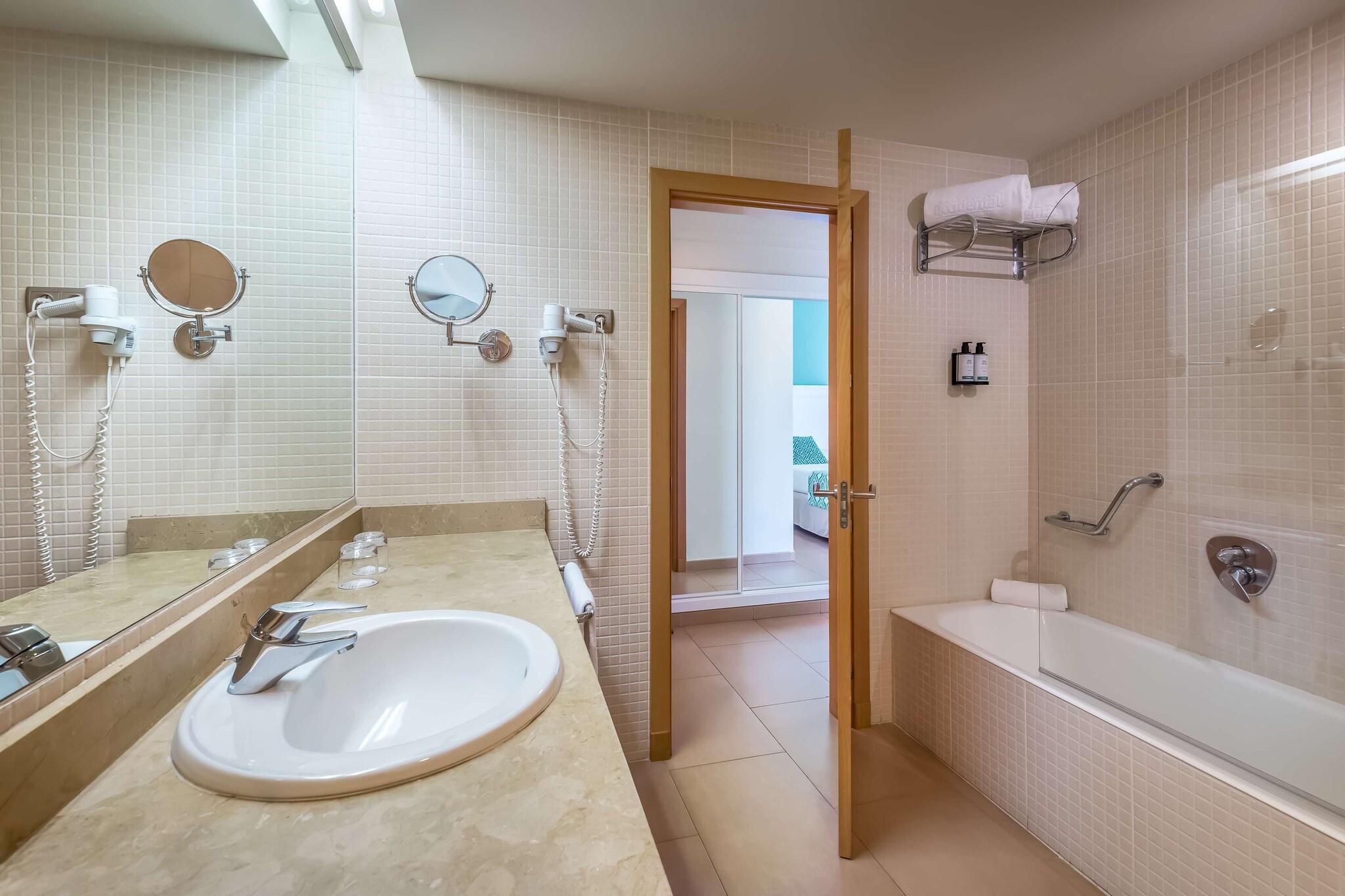 Family Room Two Beds