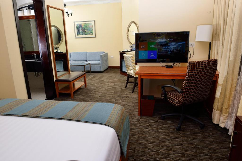 Suite One Bedroom One Bathroom