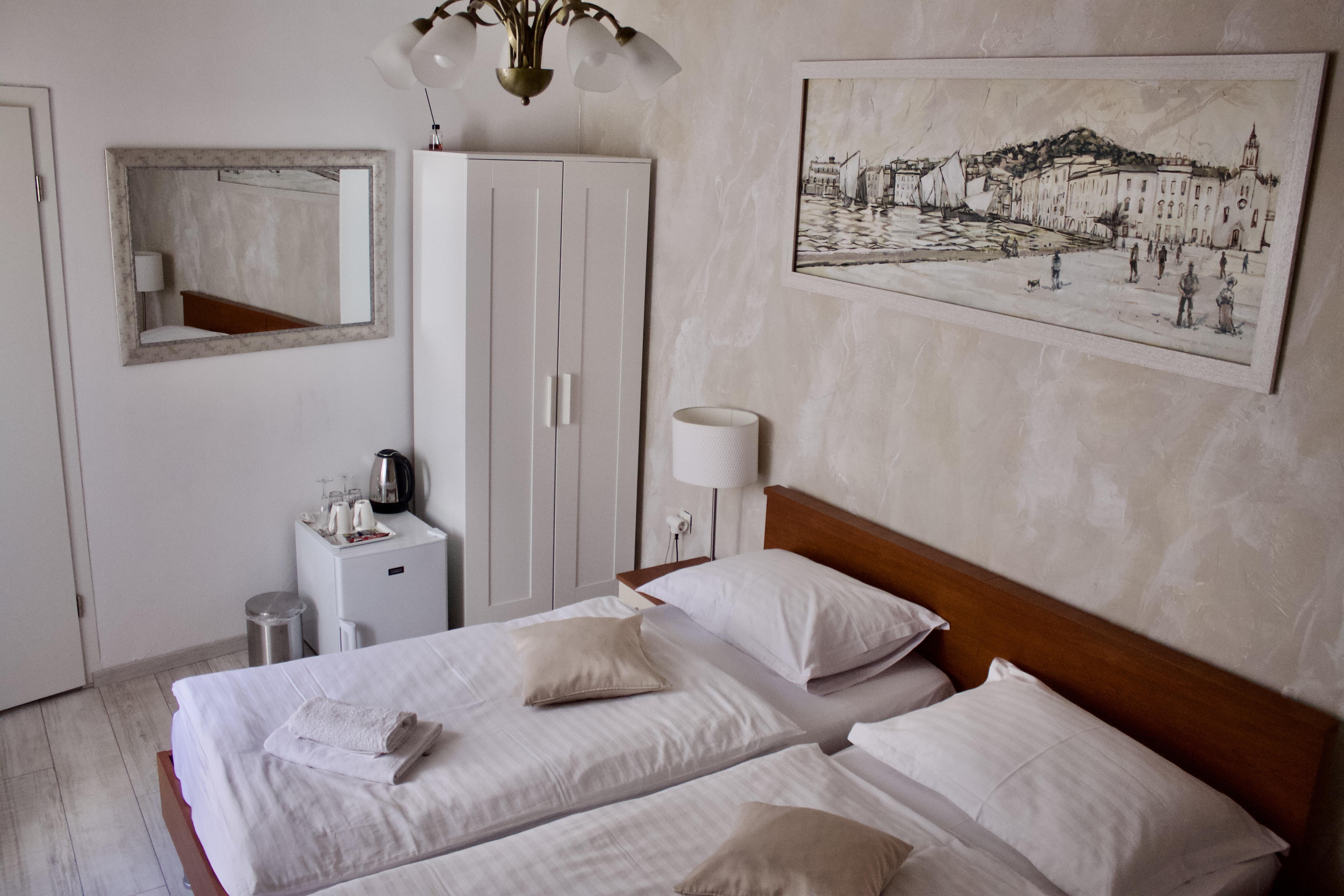 Double Superior King Bed