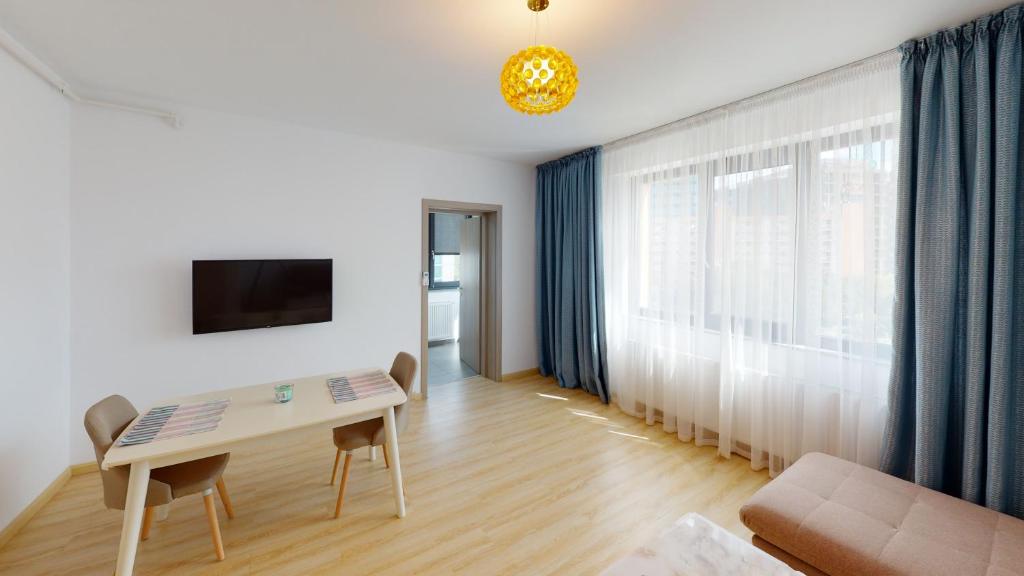 Apartment King Size Bed