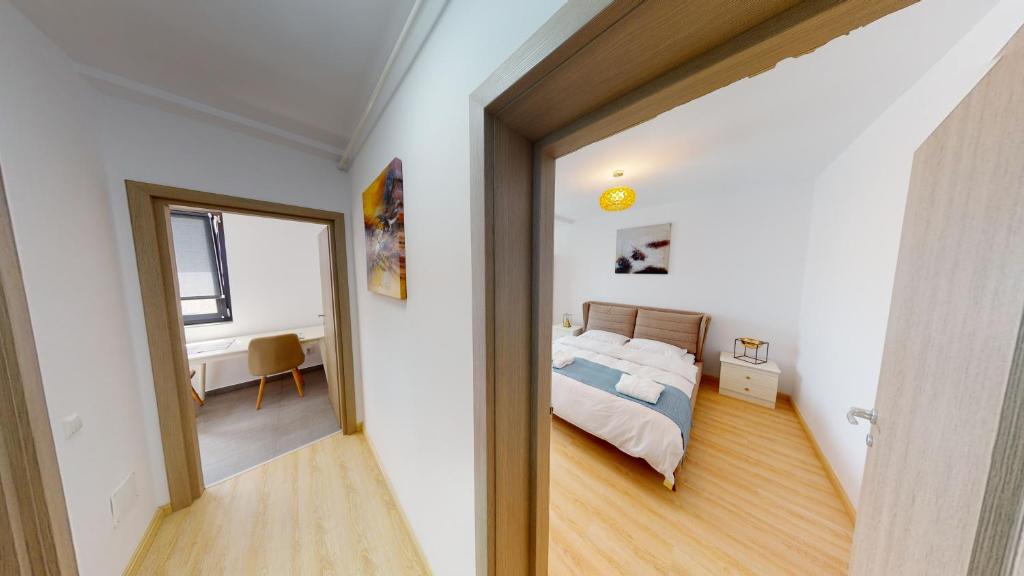 Junior Suite with Balcony