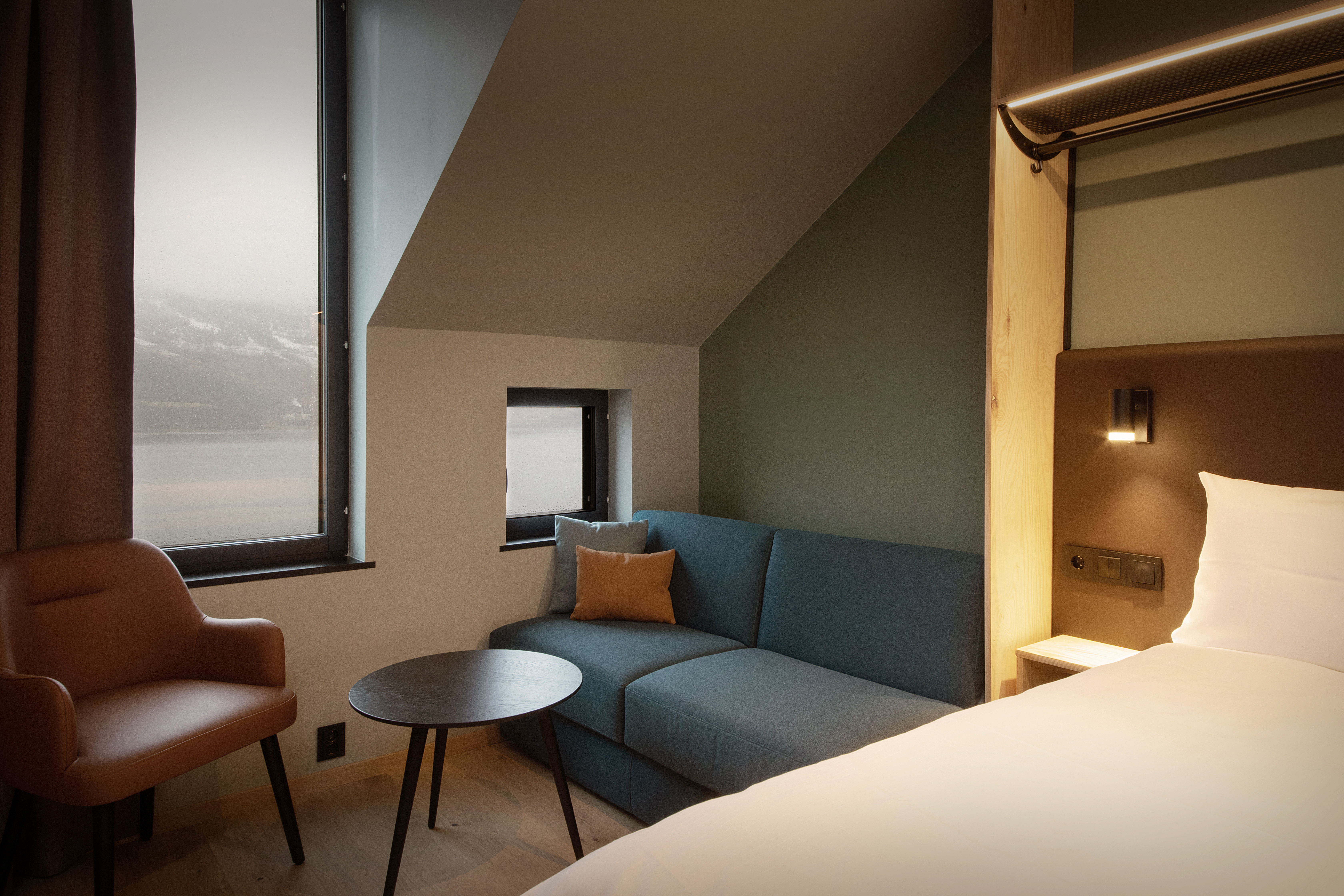 Double Single Superior