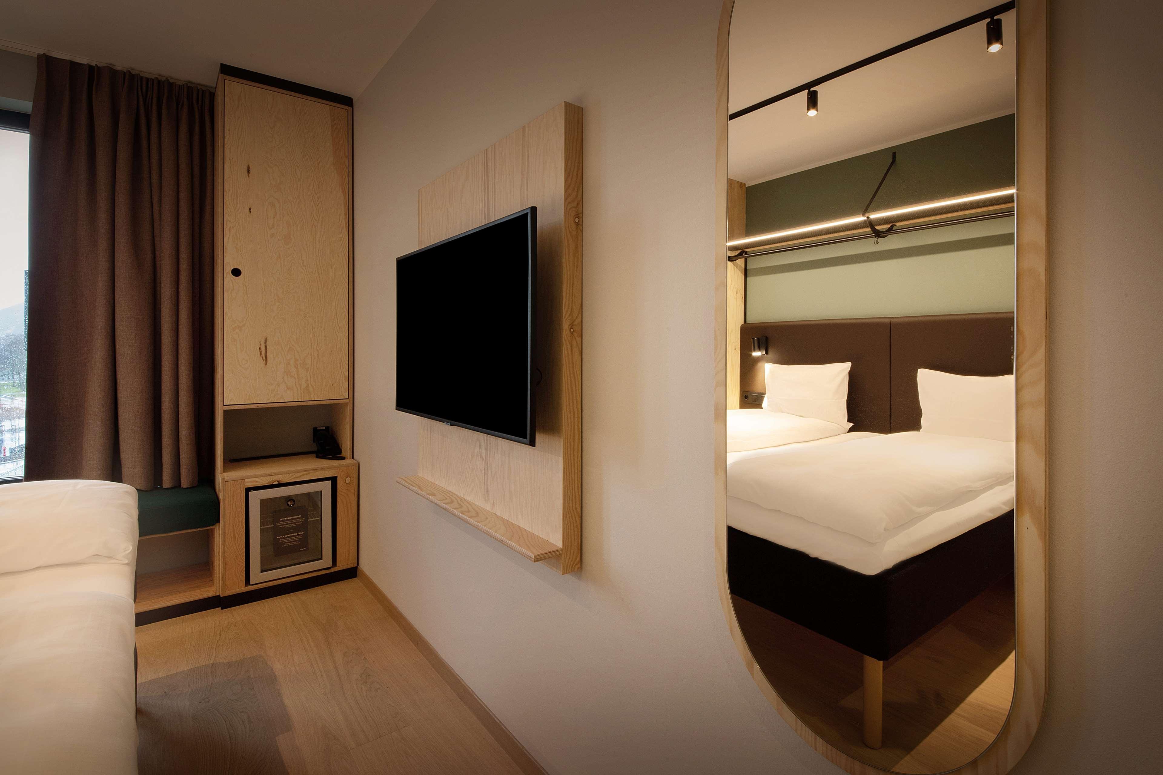 Double Single Superior