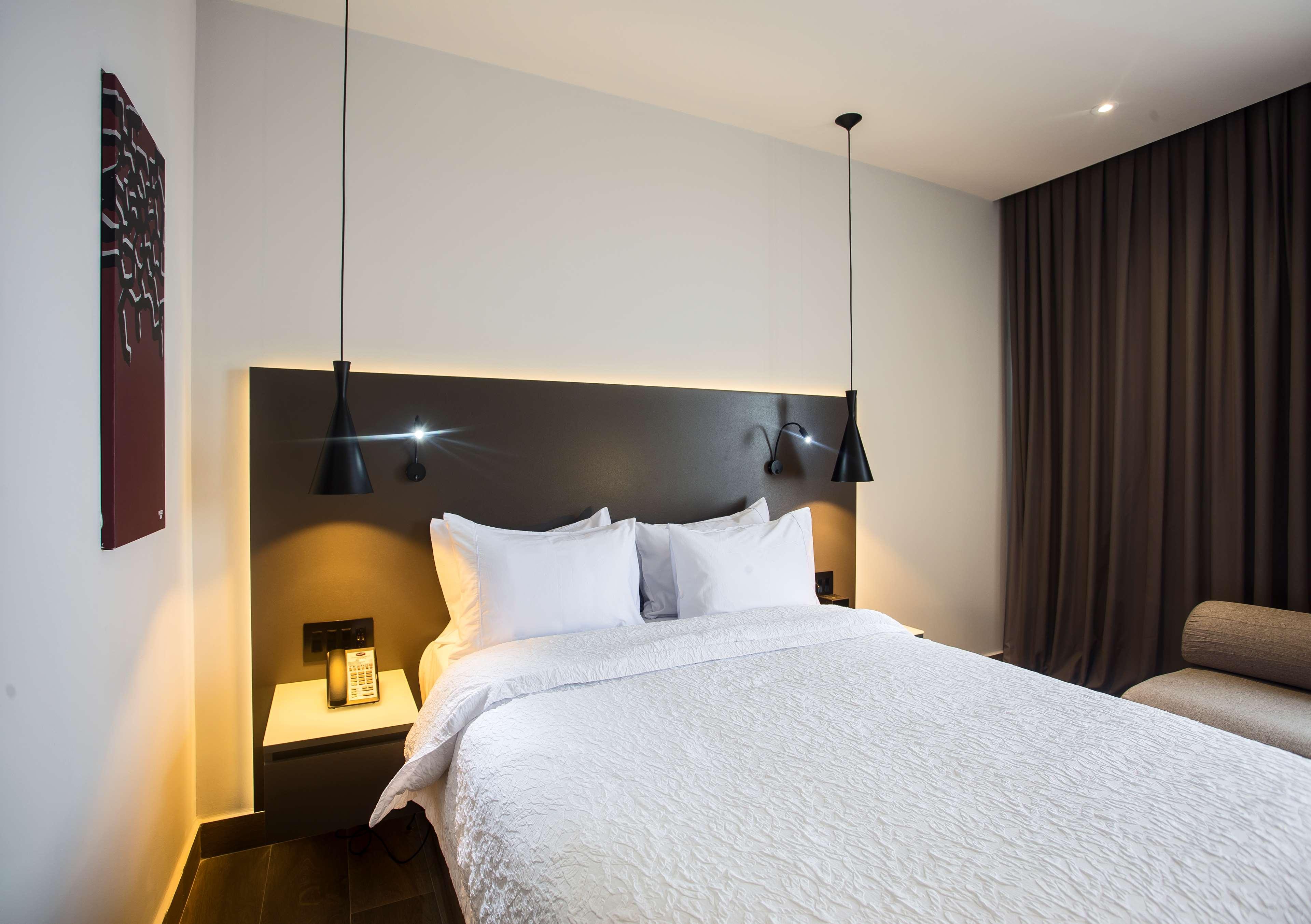 Double Queen Bed Non Smoking