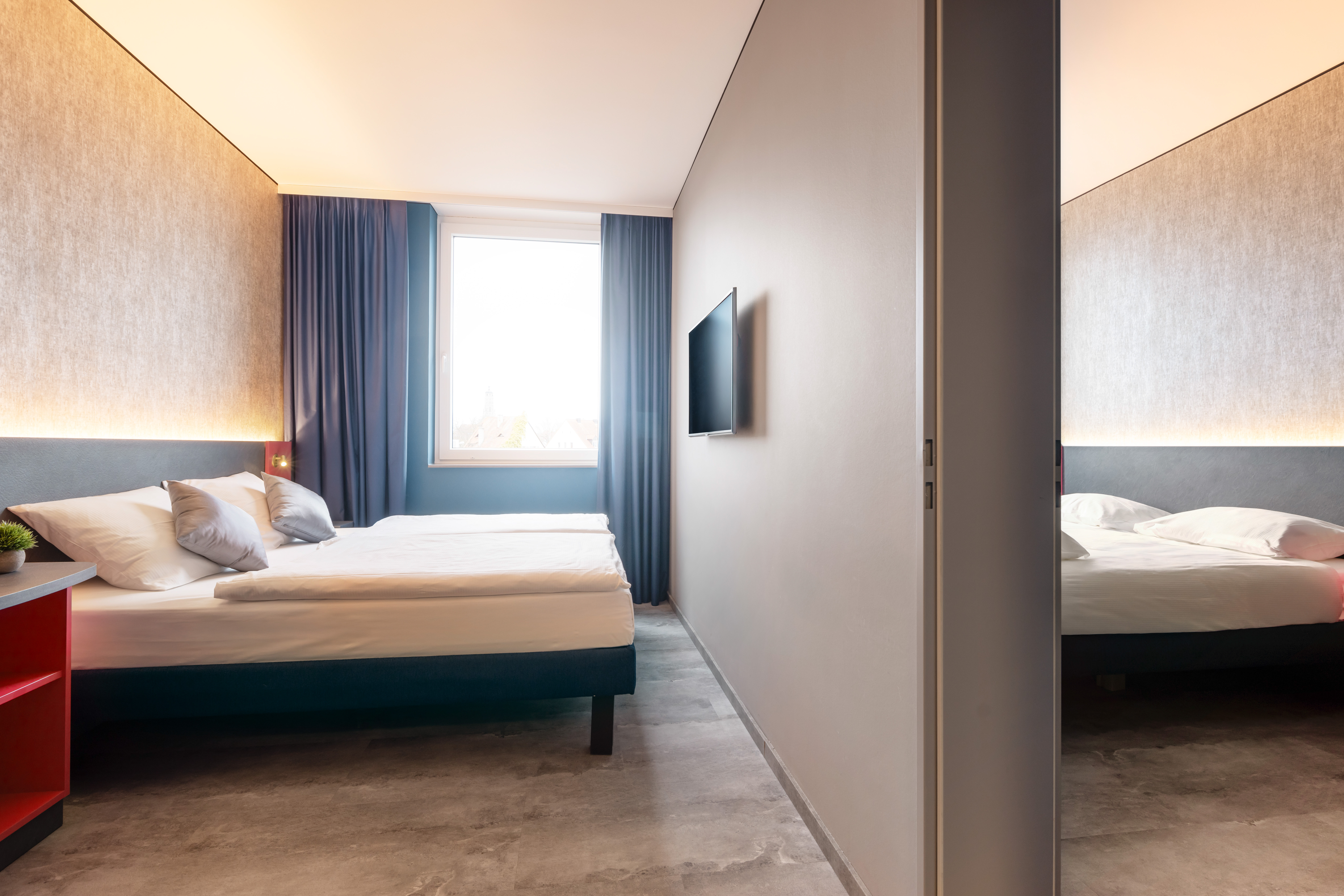 Family Room Connecting Room