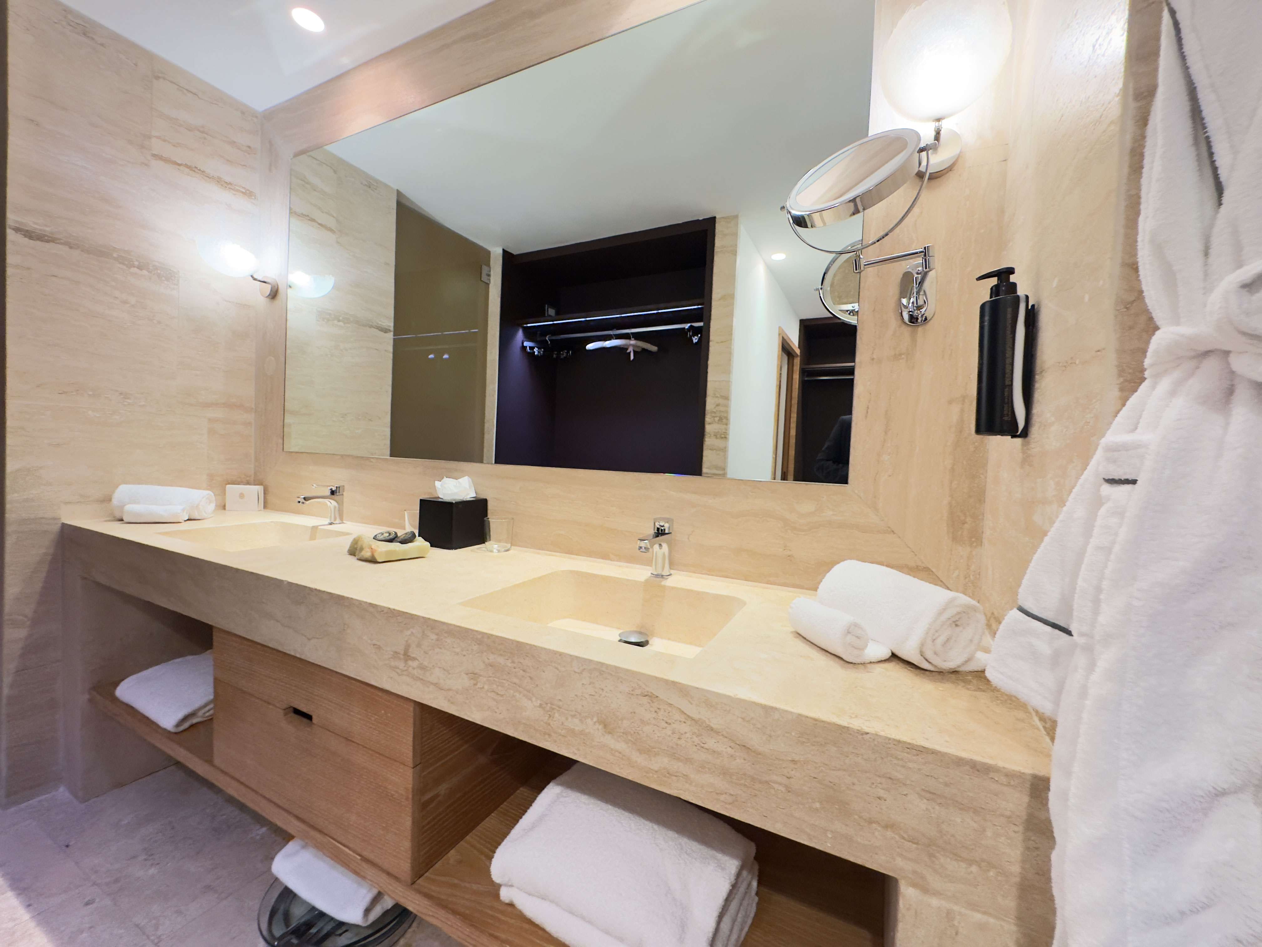 Suite Executive Land View