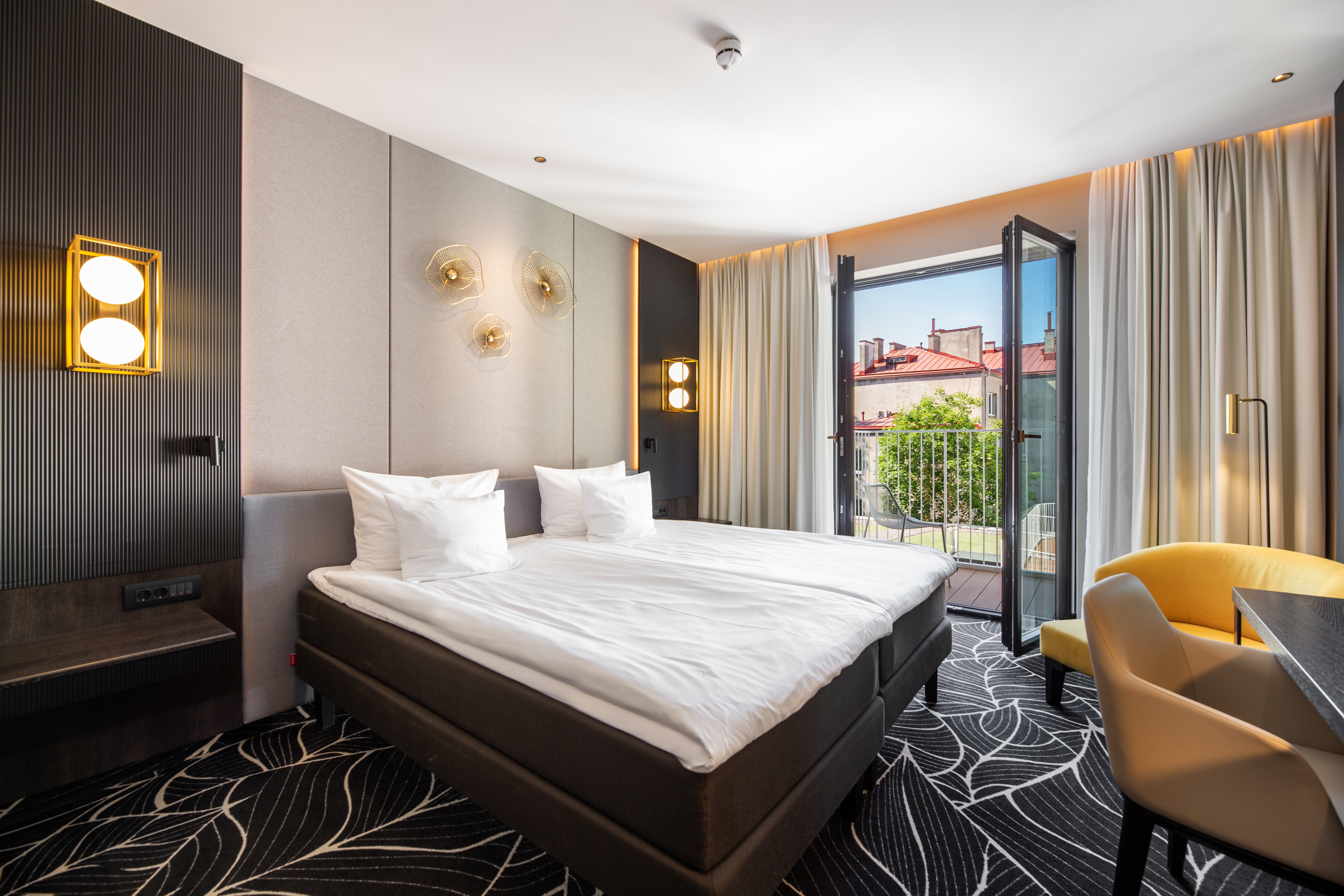 Double Superior with Balcony