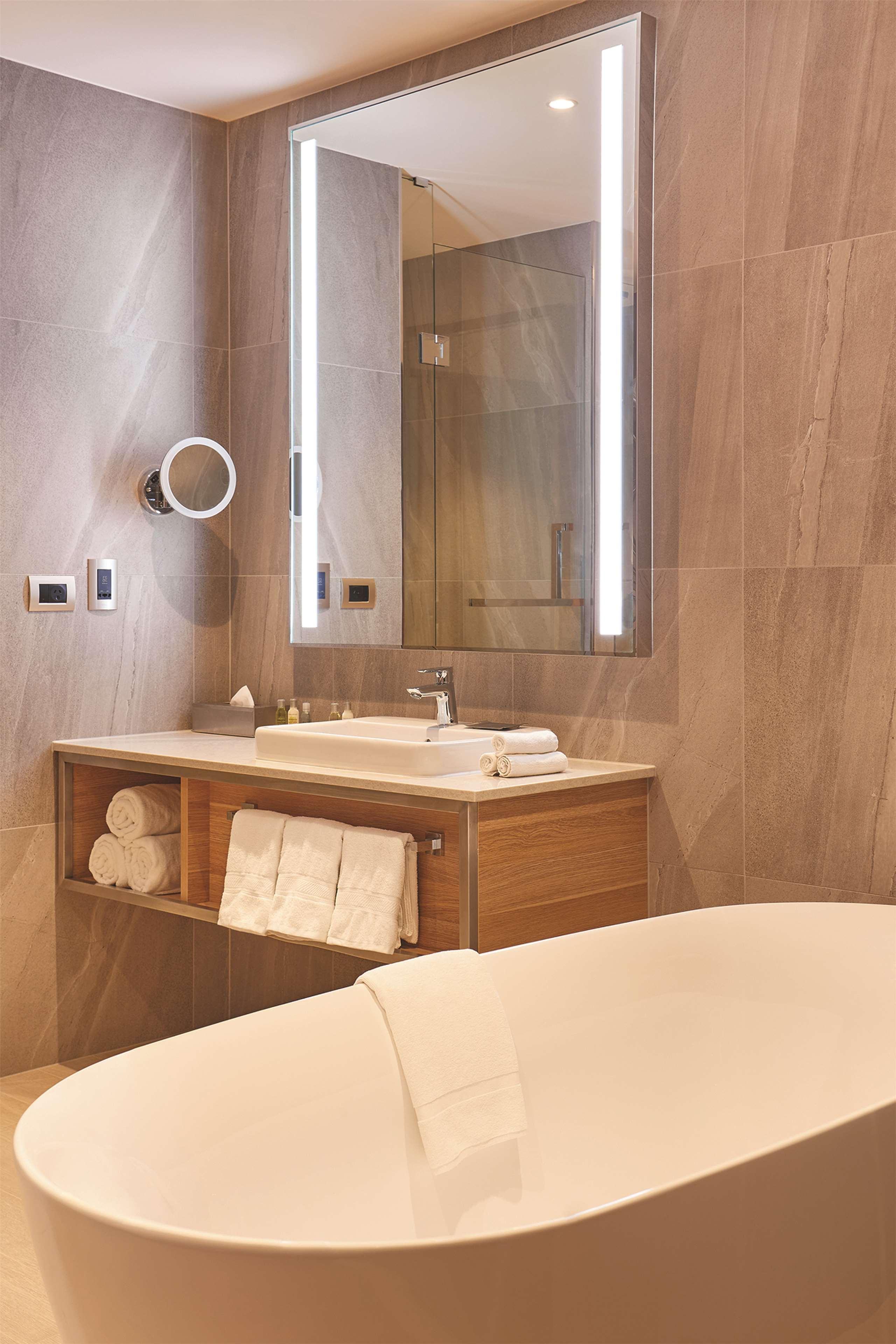 Double Premier King Bed