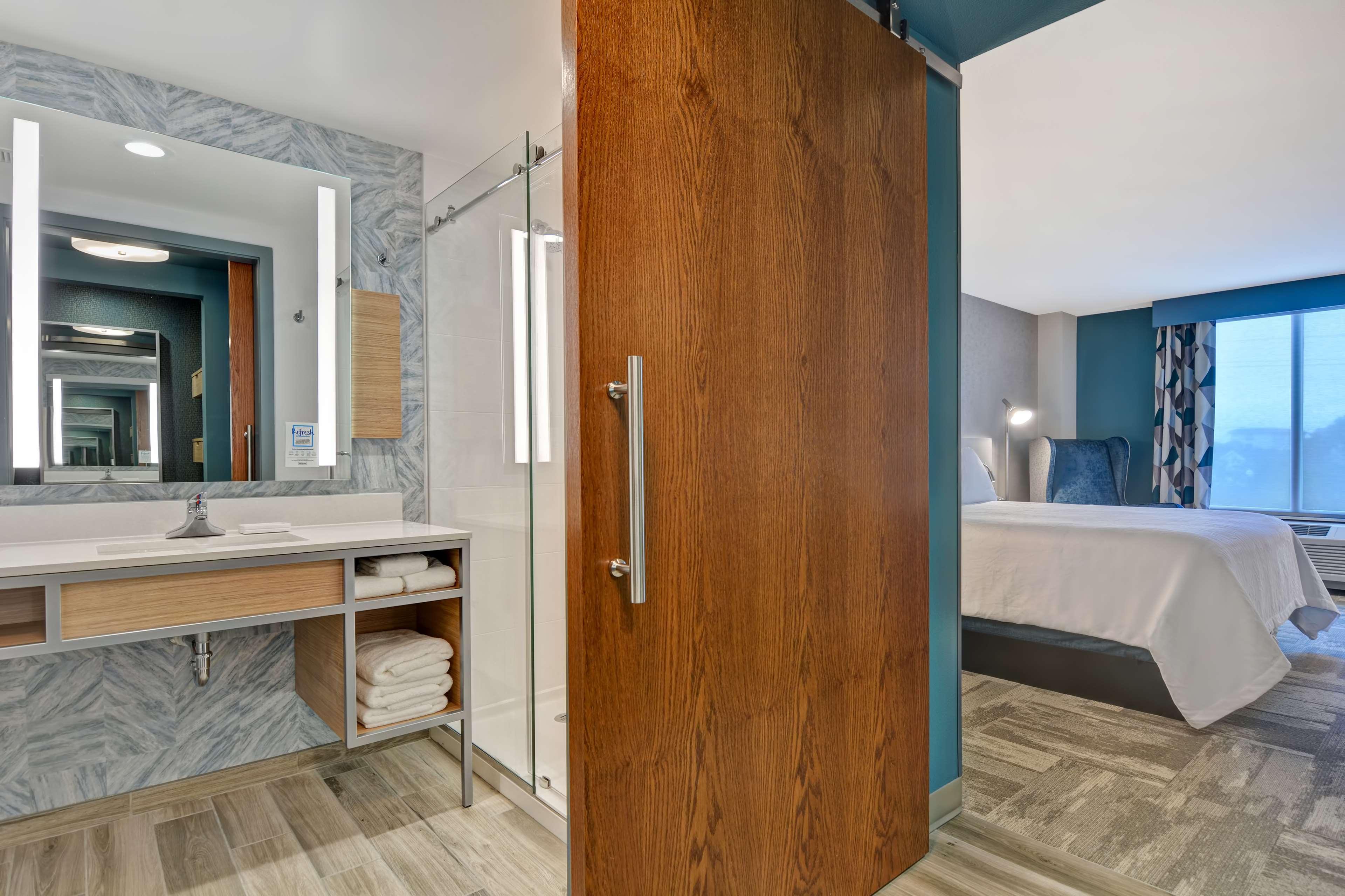 Double Accessible King Size Bed