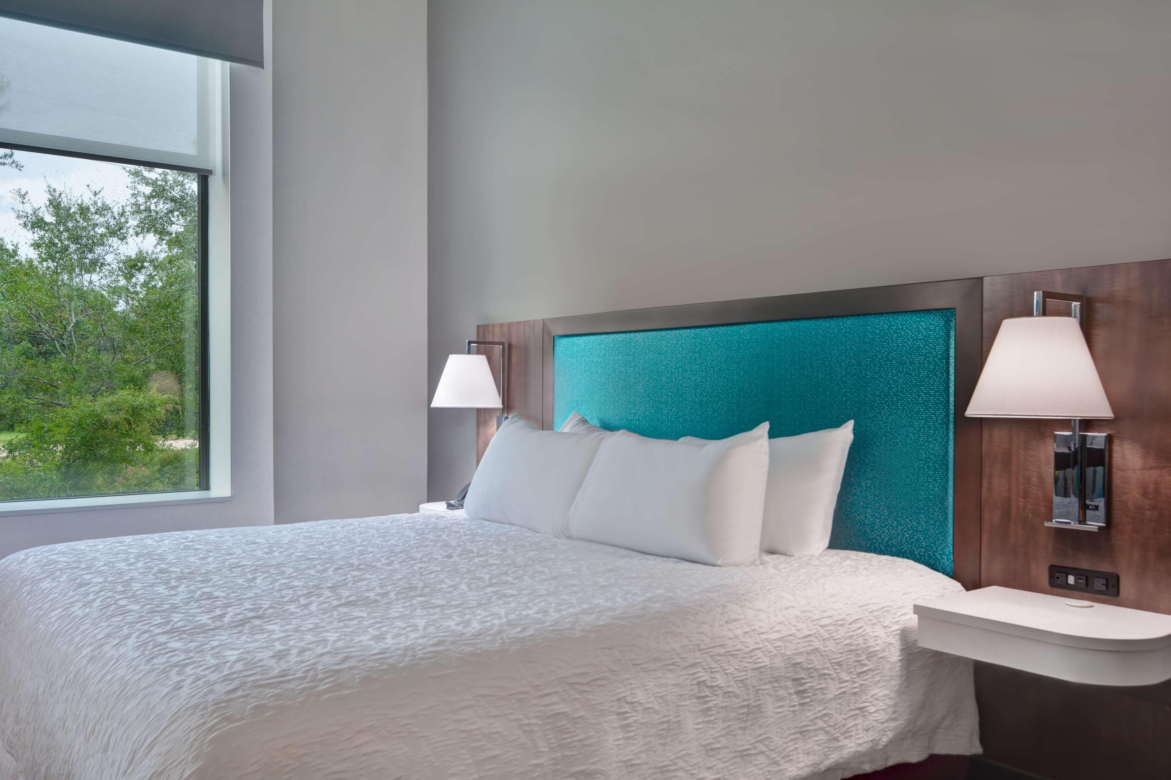 Double King Bed Non Smoking