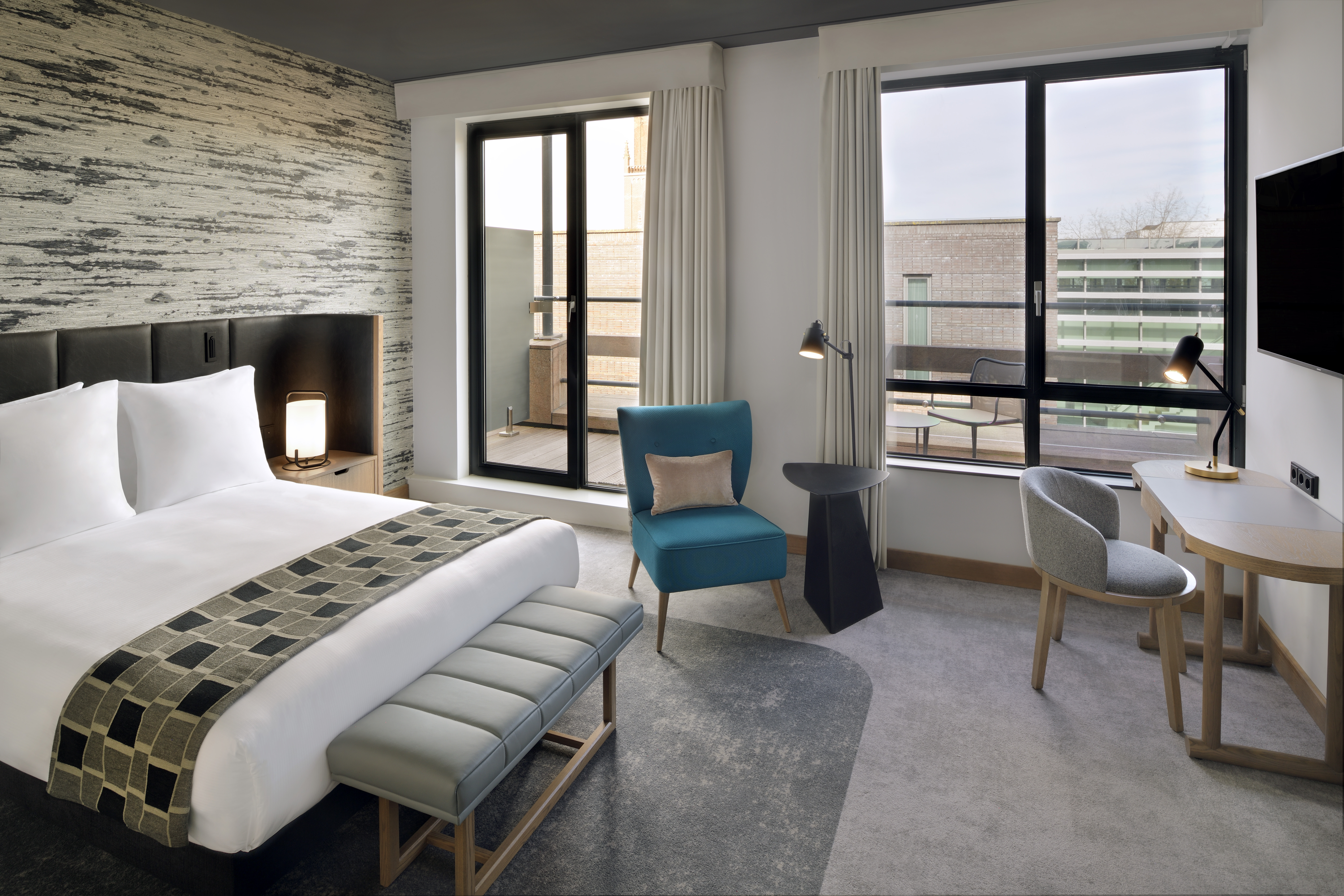 Junior Suite with Balcony