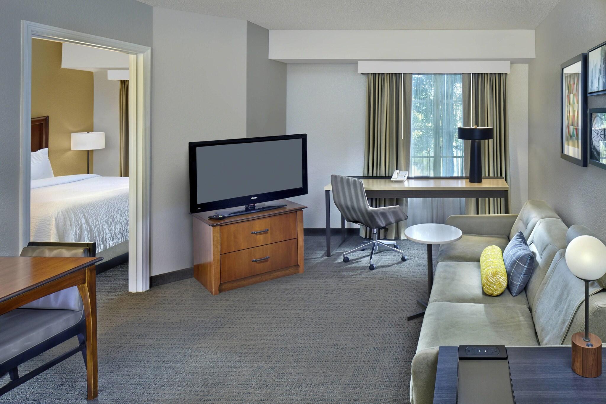 Suite King Bed One Bedroom 