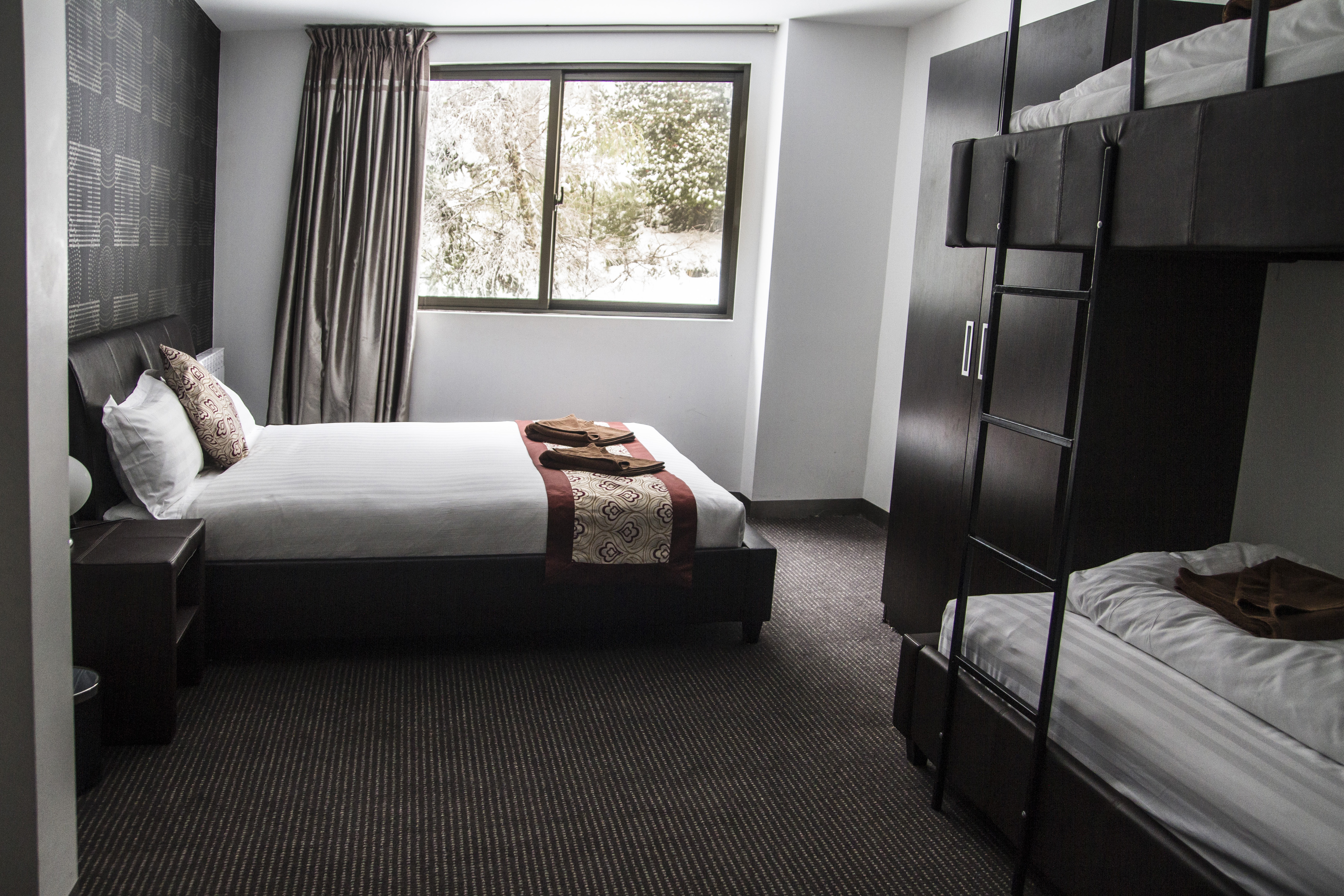 Quadruple One Bedroom