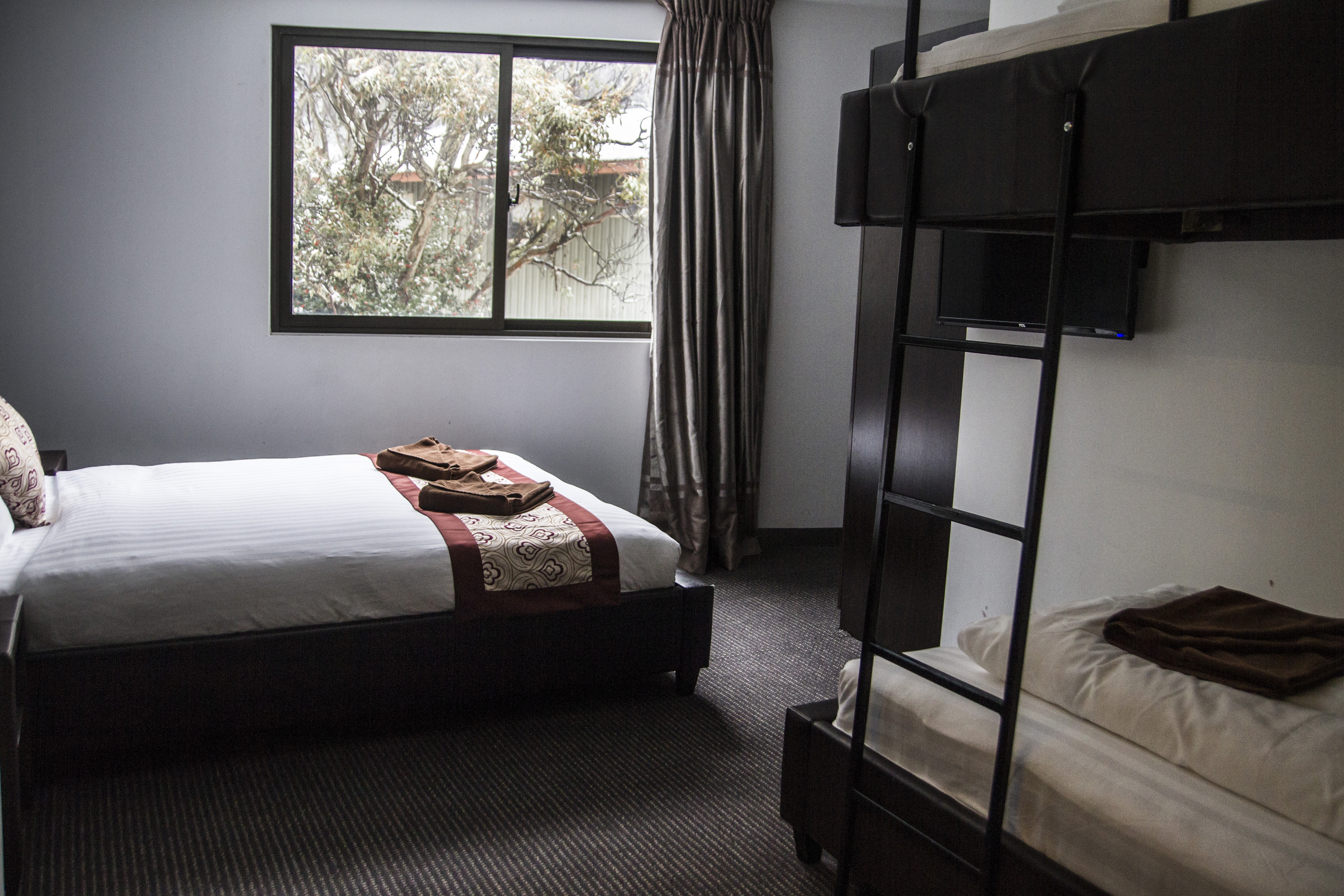 Quadruple One Bedroom