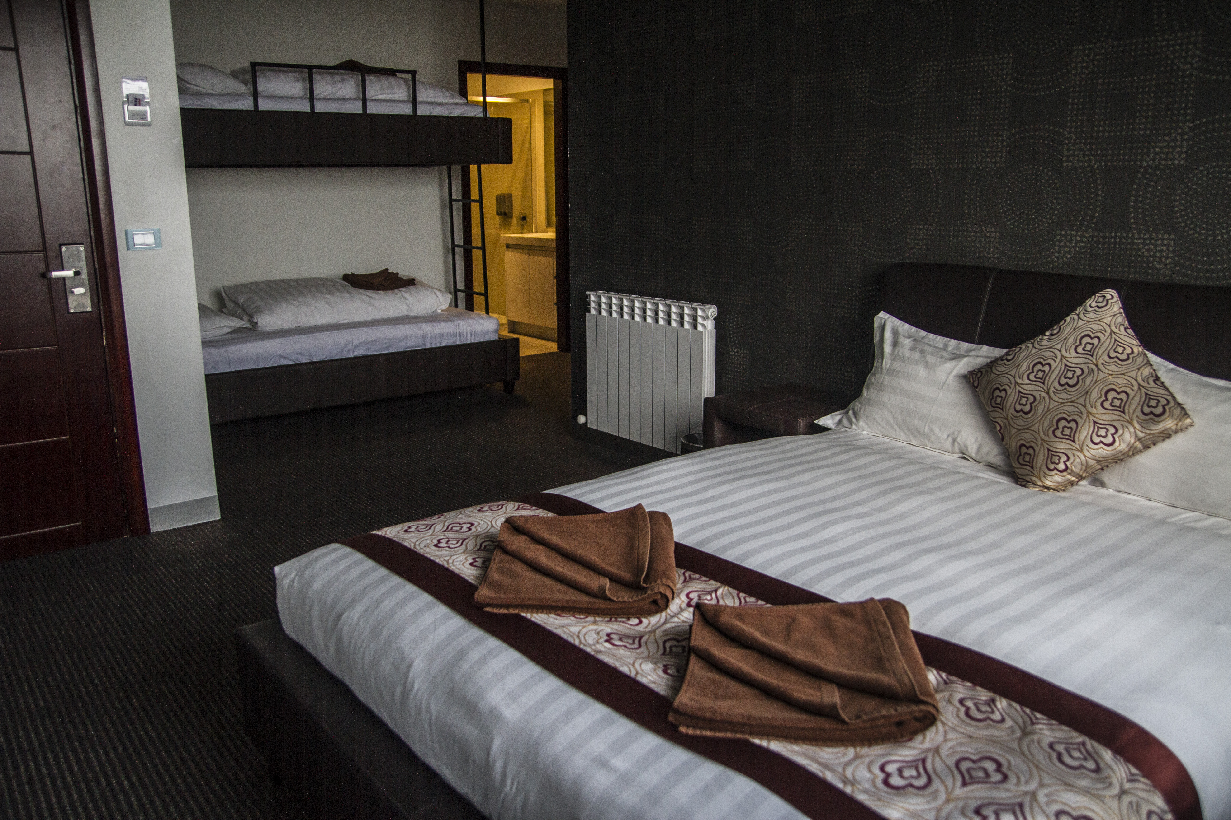 Quadruple One Bedroom