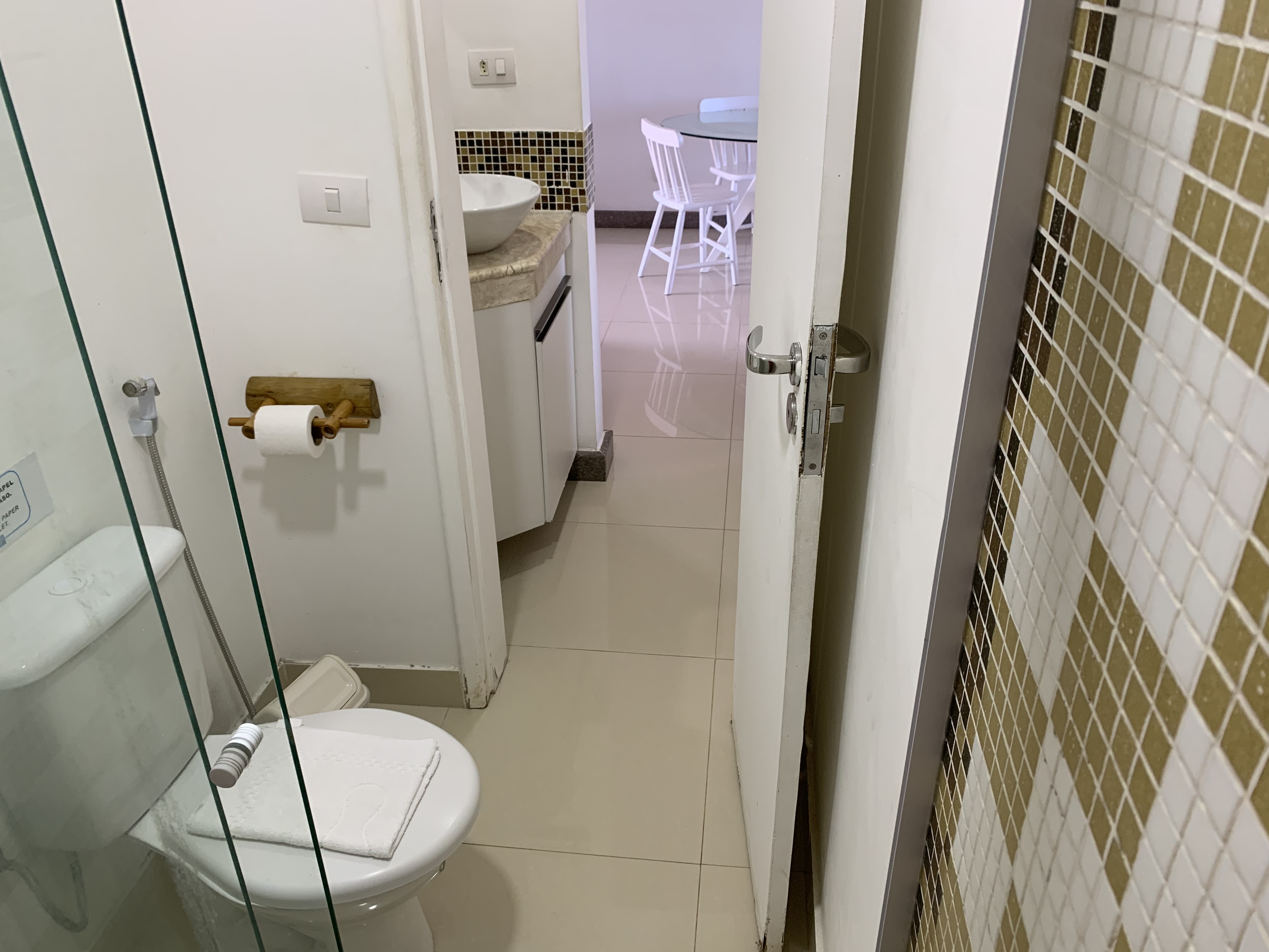 Apartment Capacity 4