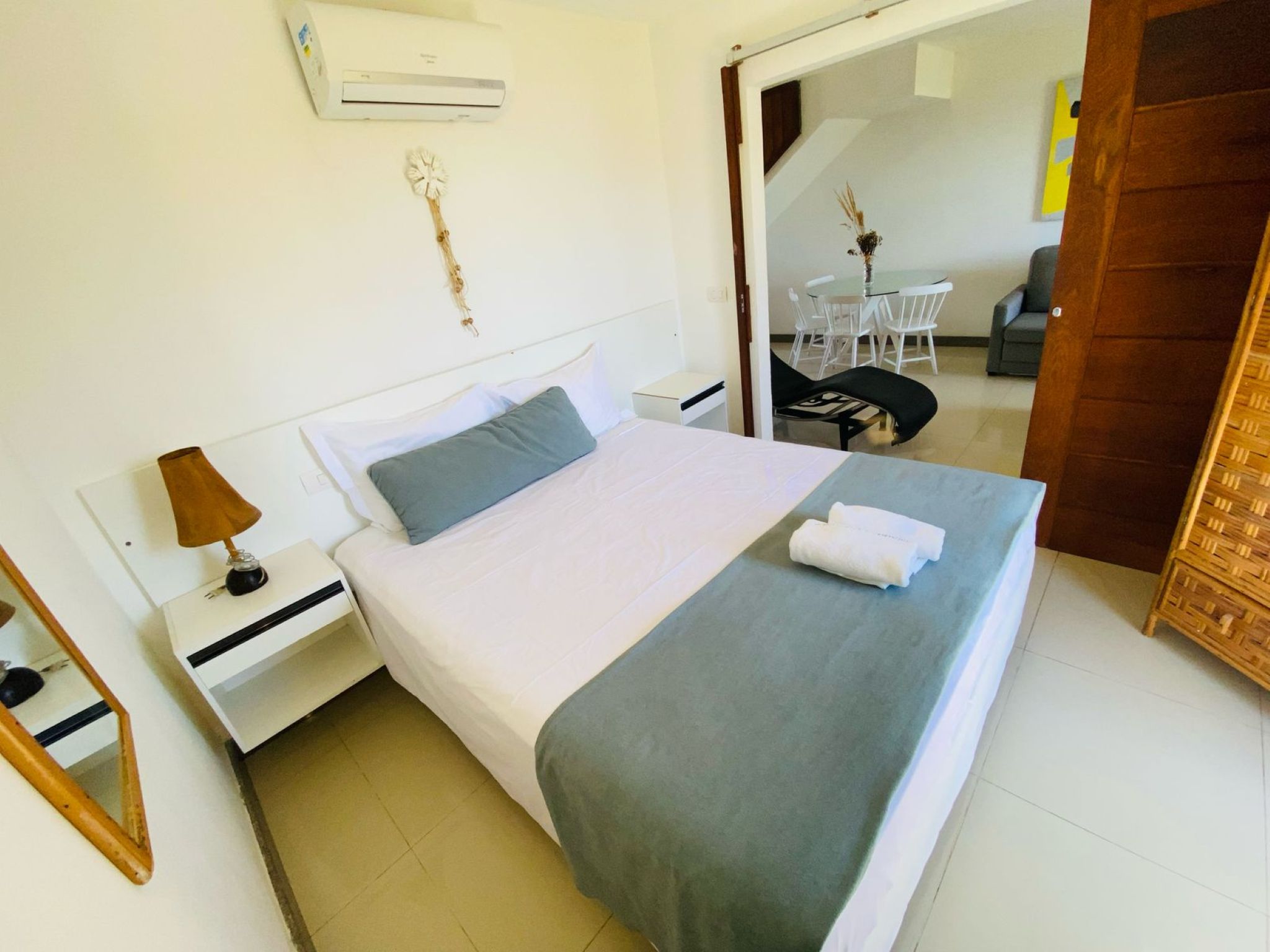 Apartment Capacity 4