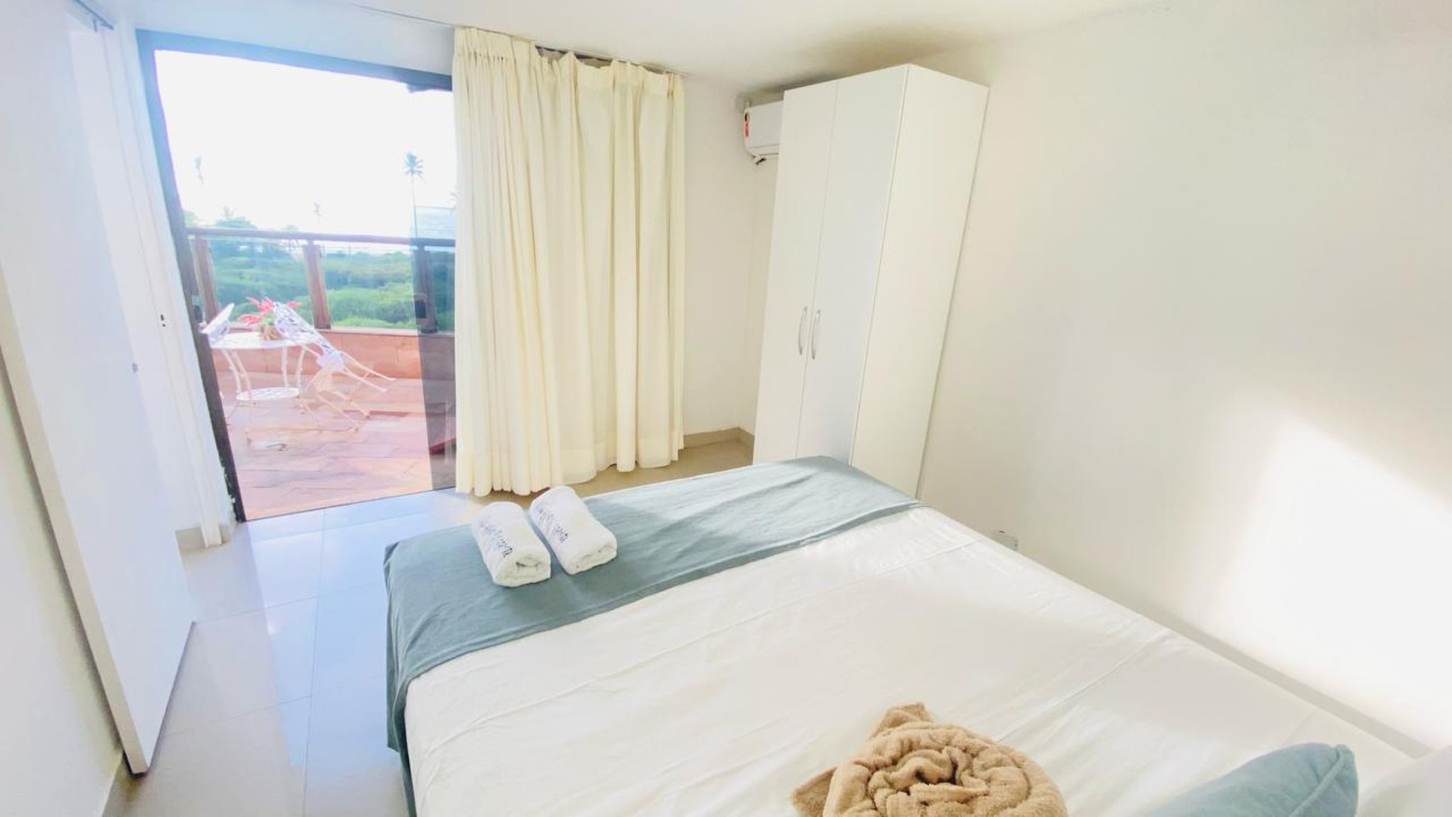 Apartment Capacity 4