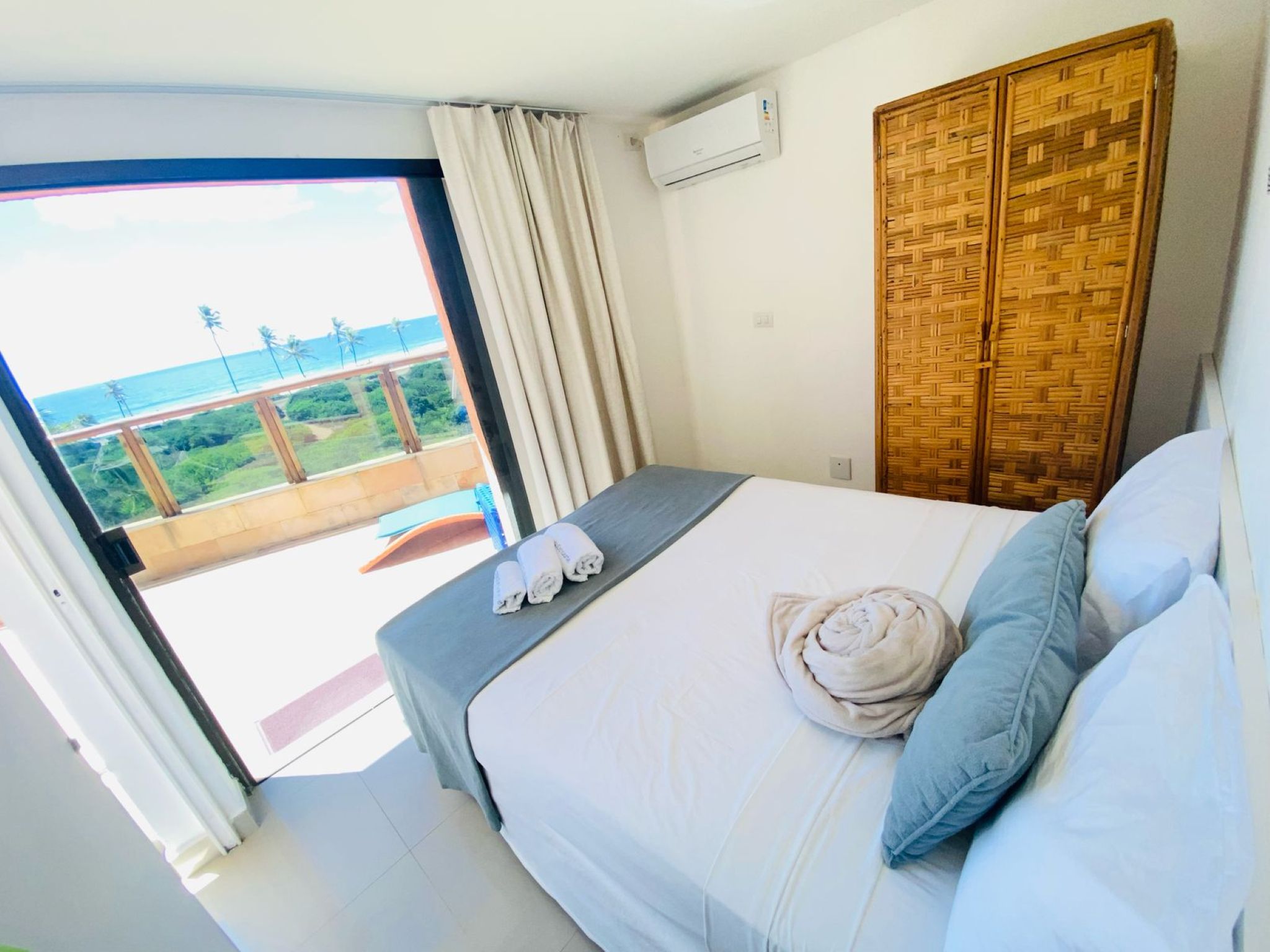 Apartment Capacity 4