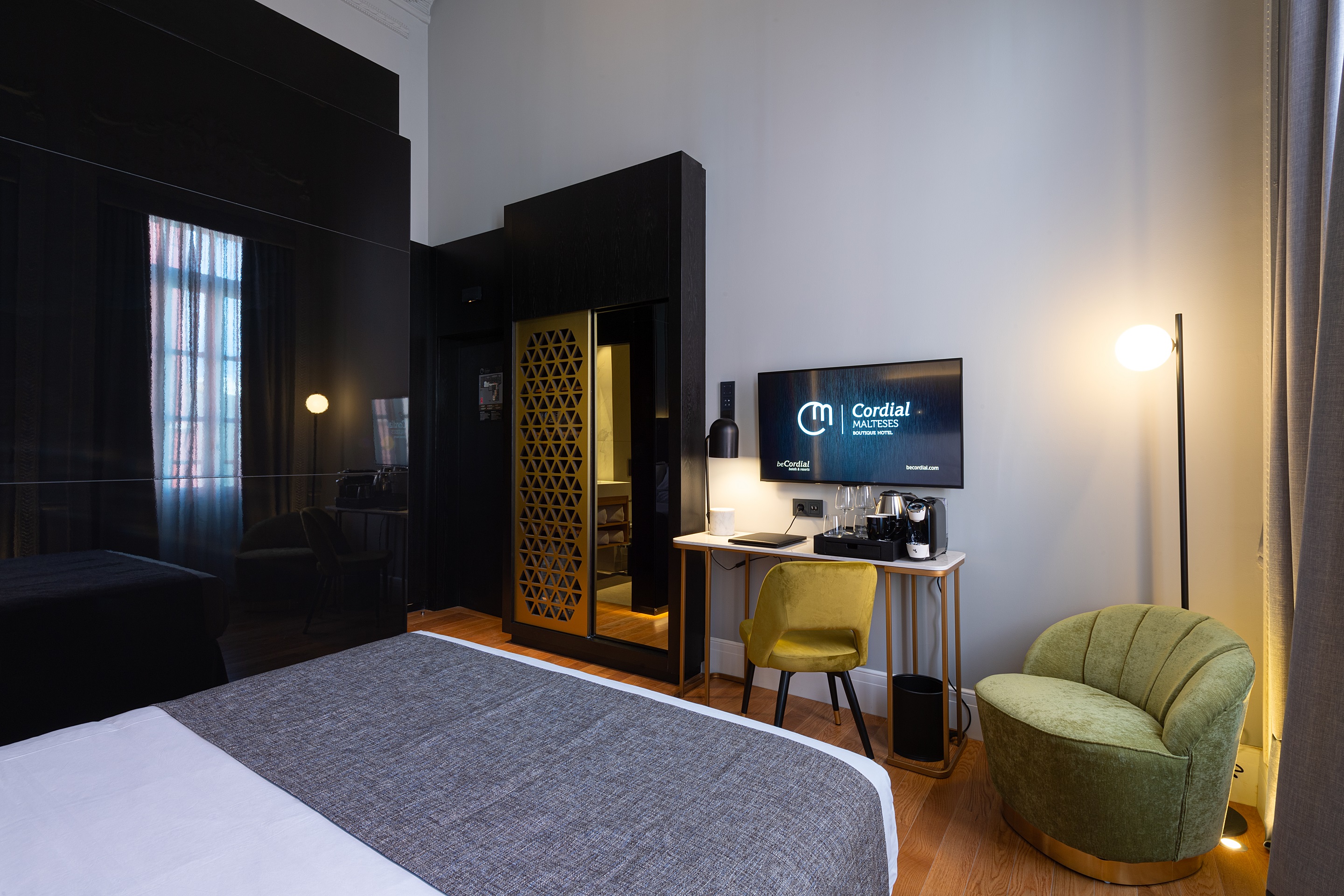 Double Single Classic