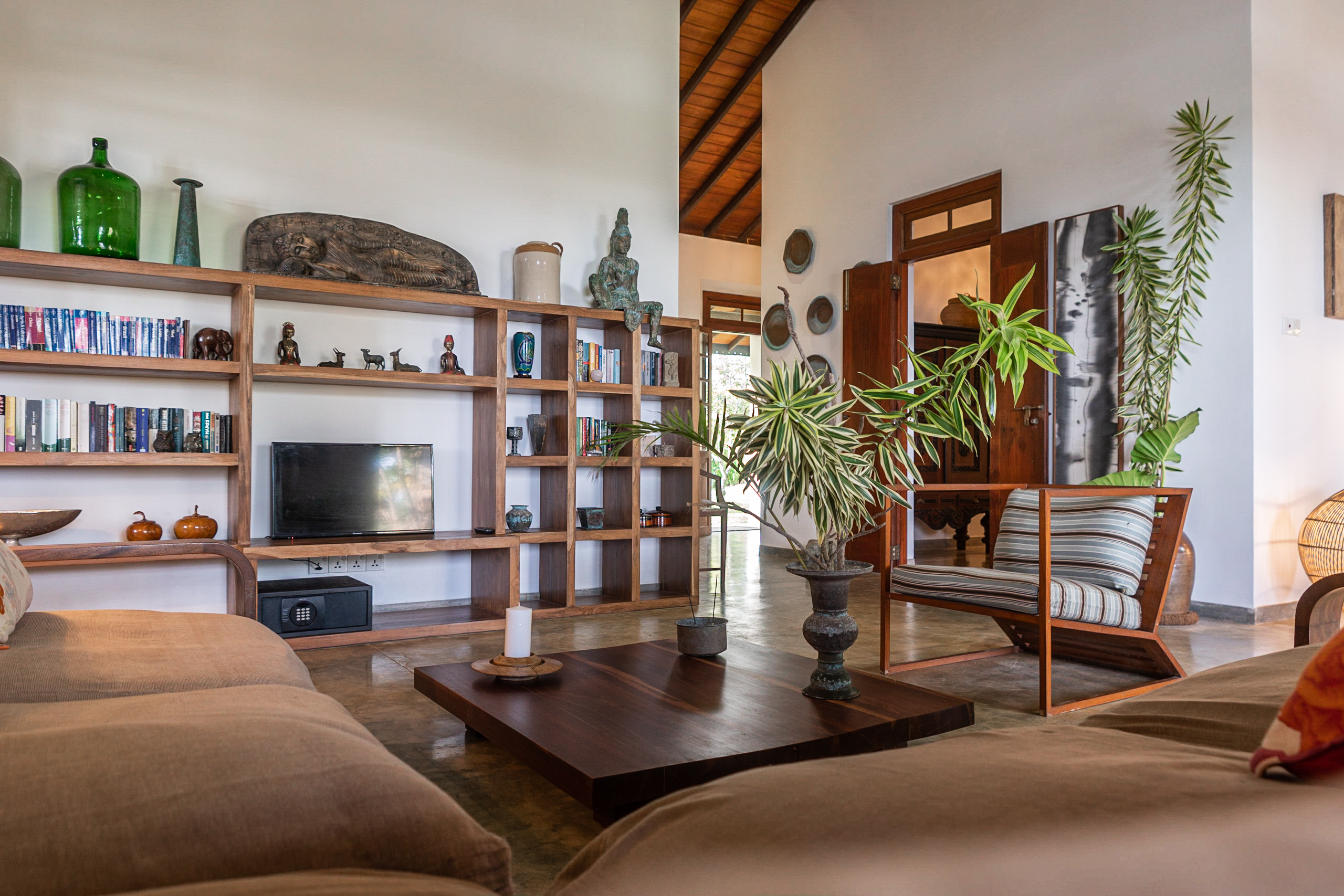 Villa Two Bedrooms Two Bathrooms