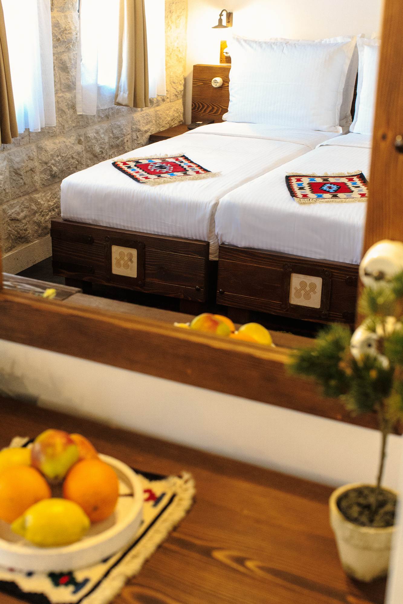 Double or Twin Standard