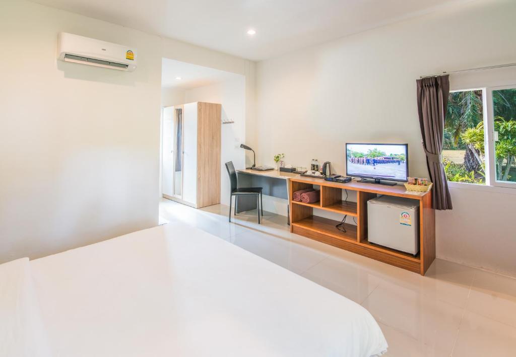 Double or Twin Standard