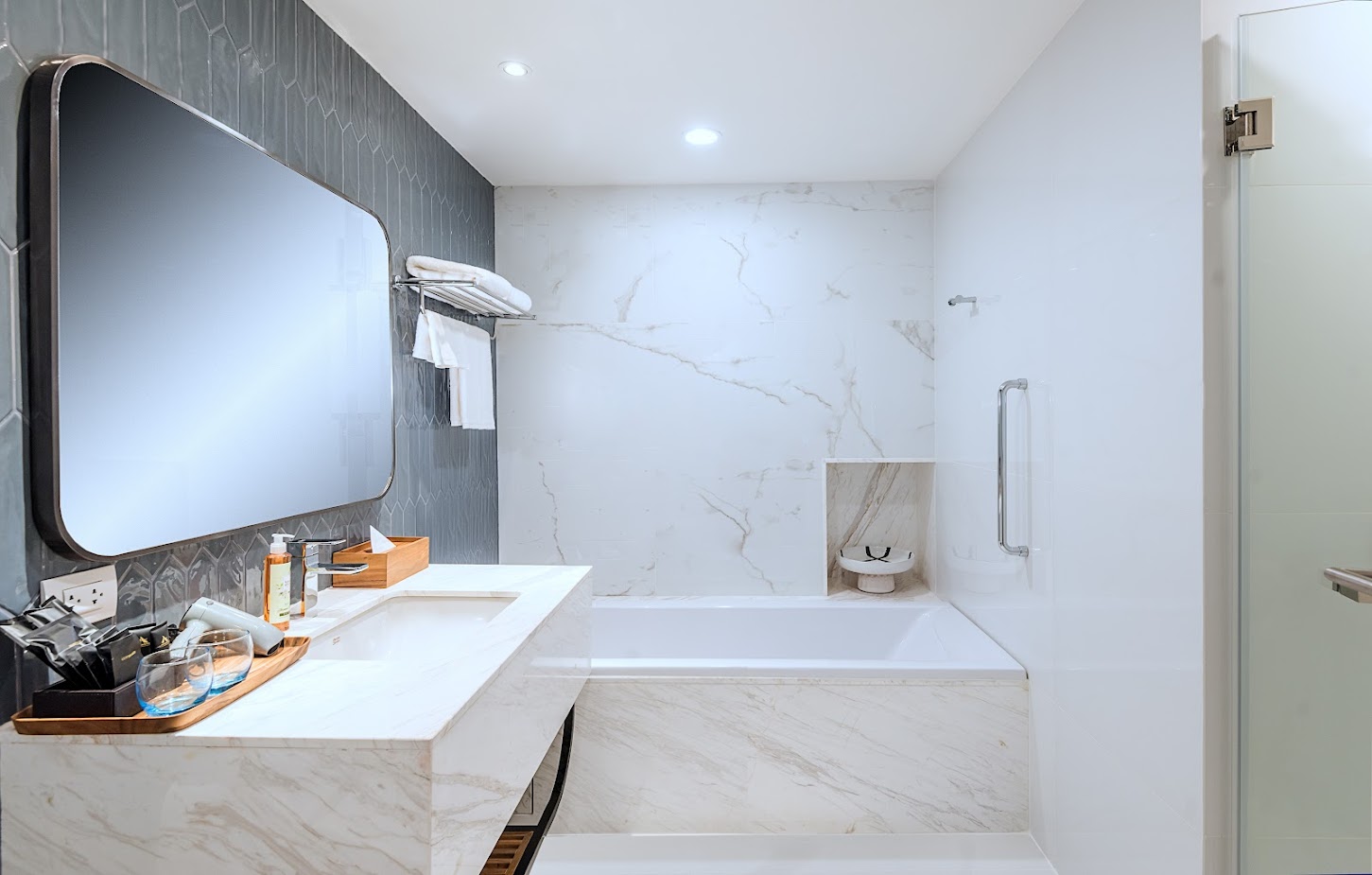 Suite Deluxe One Bed