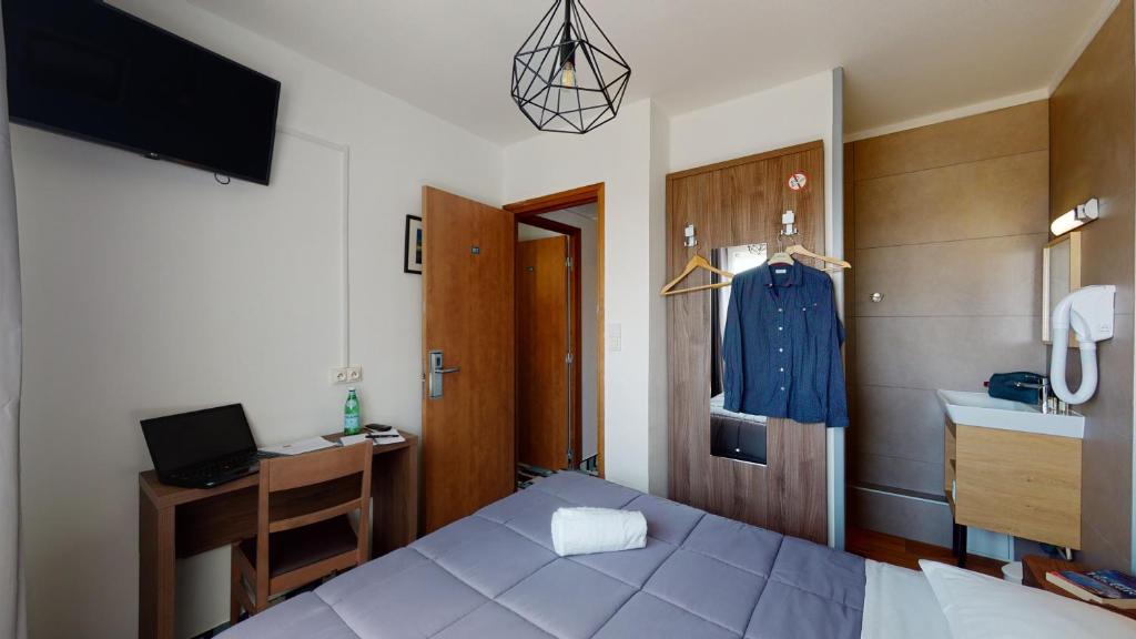 Family Room Standard