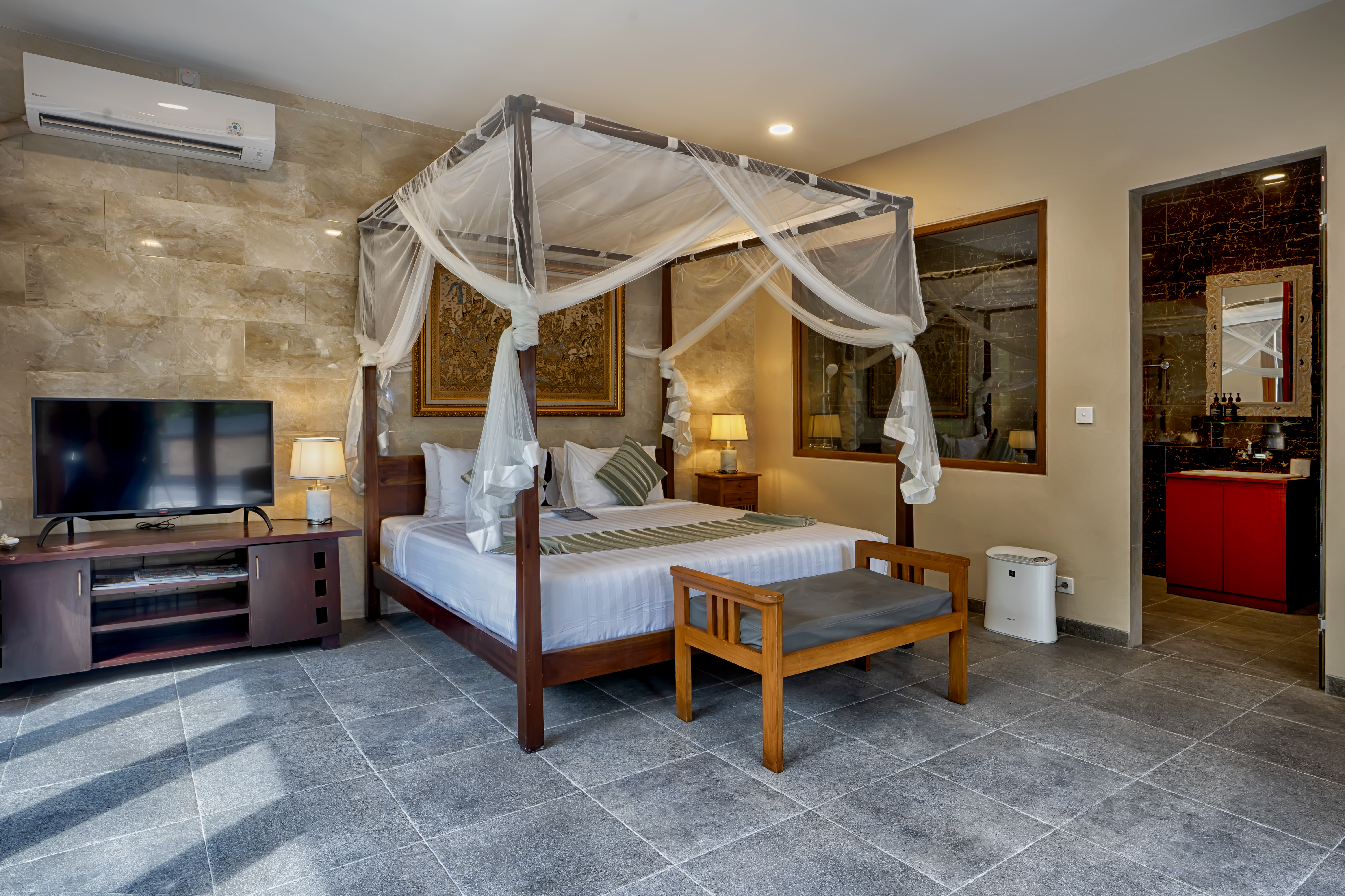 Double Deluxe One Bed