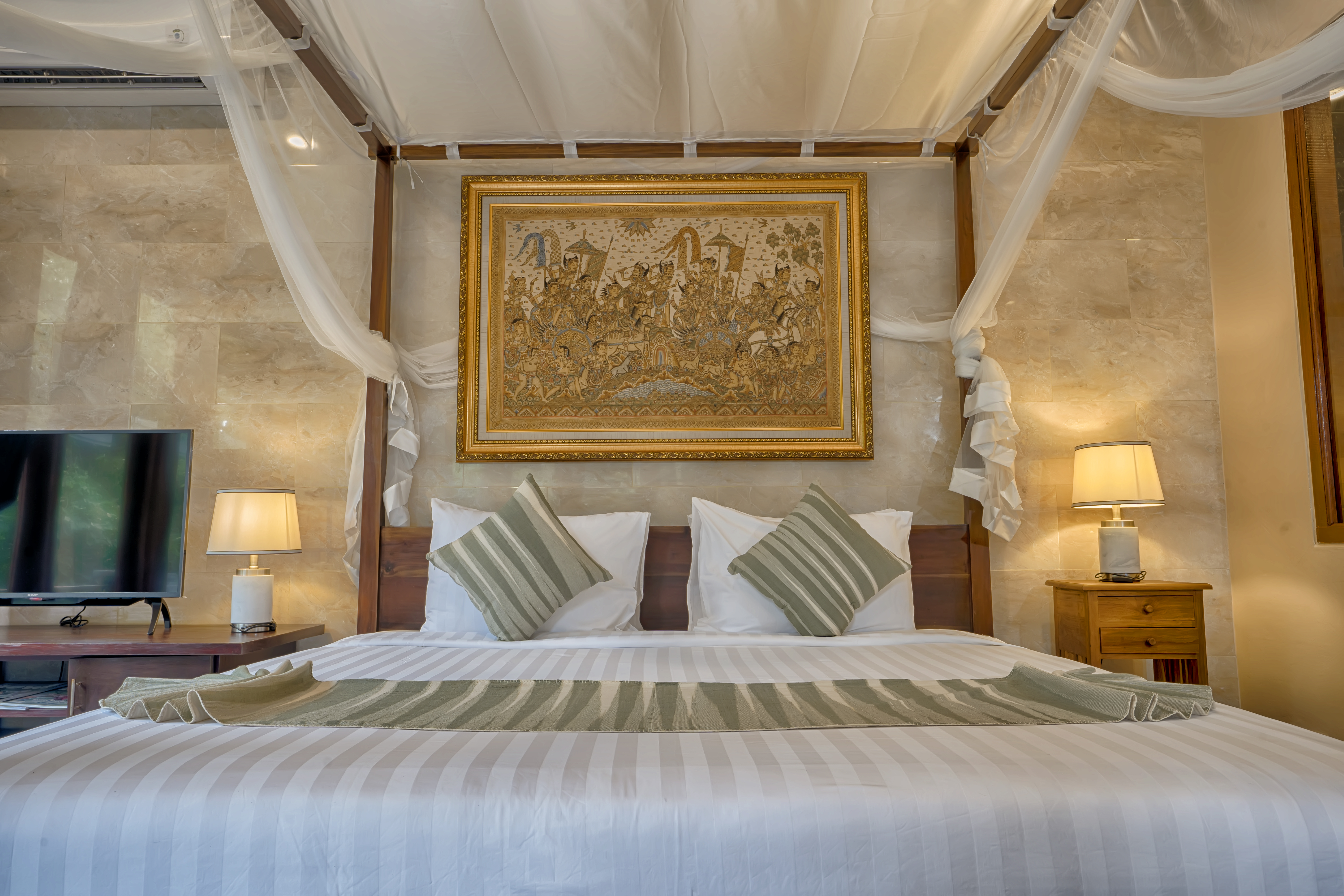 Double Deluxe One Bed