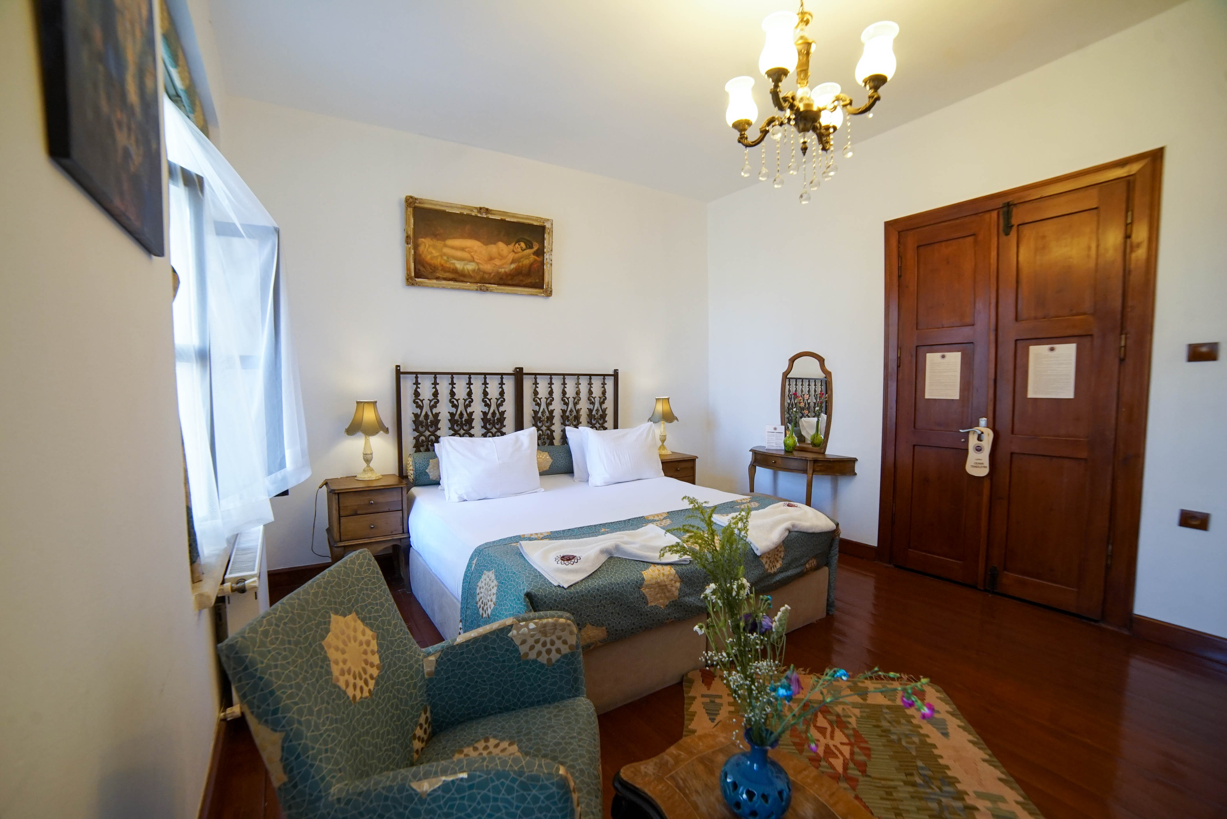 Double or Twin Standard