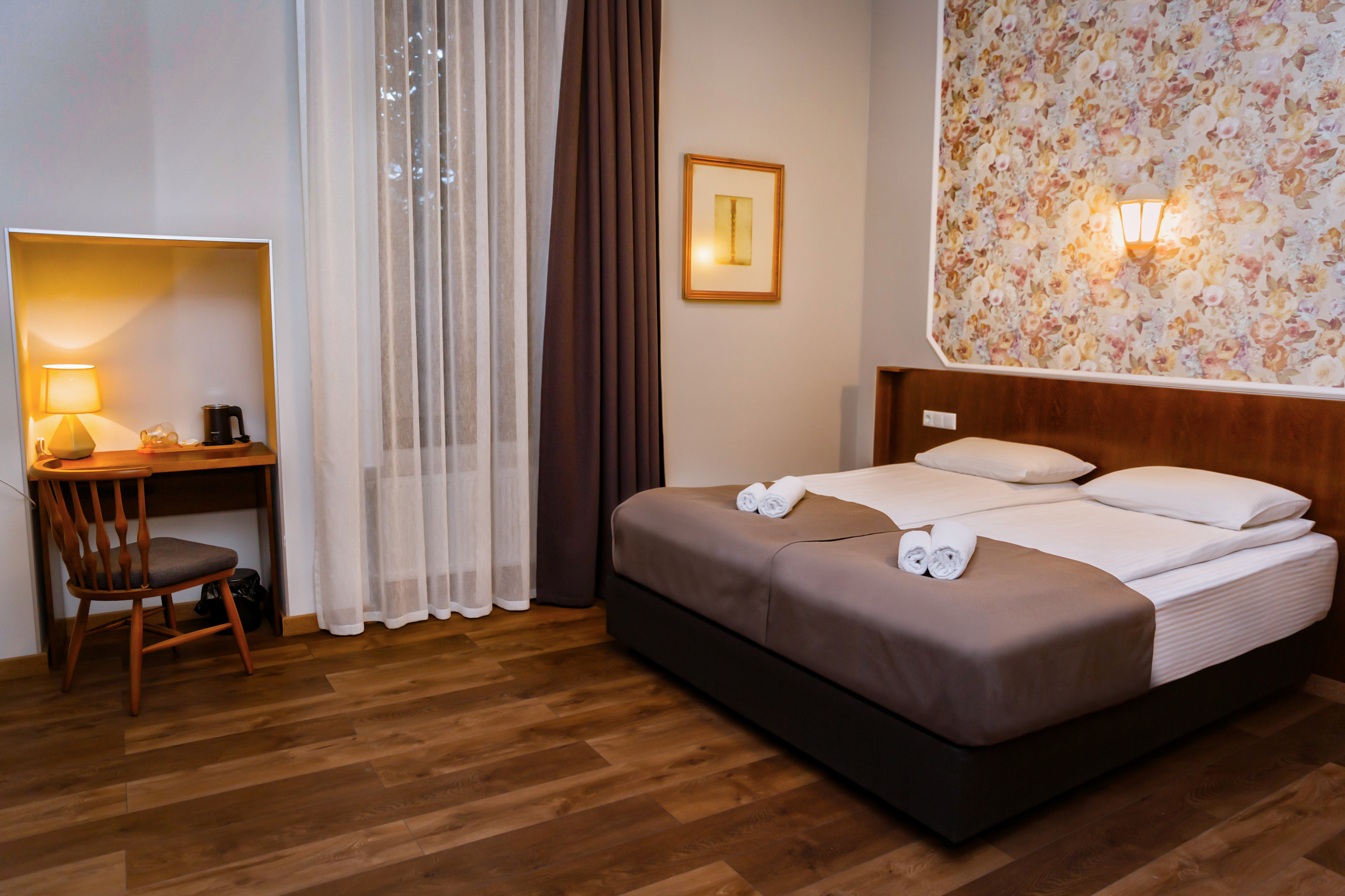 Double or Twin Deluxe