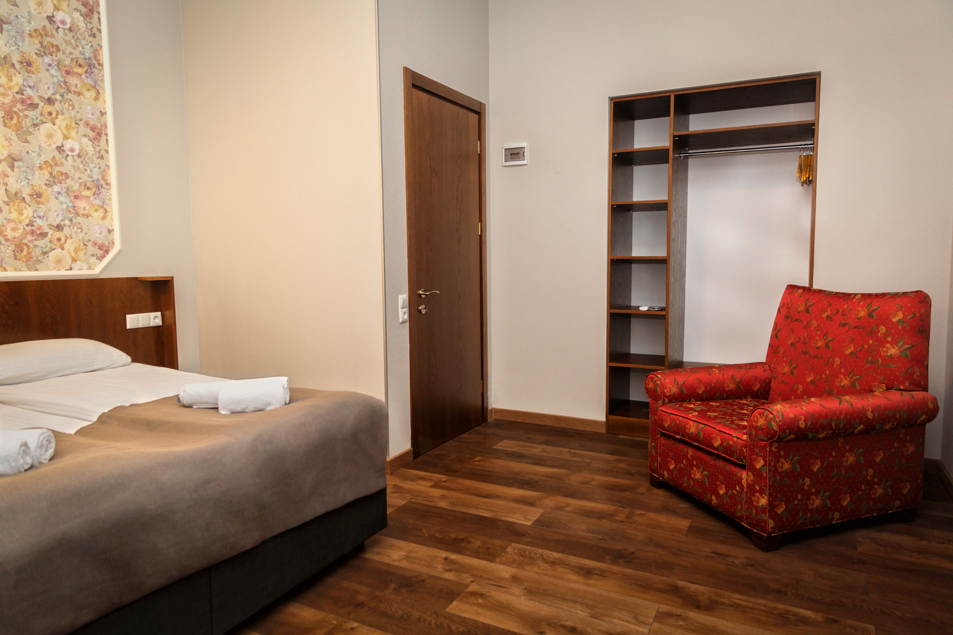 Double or Twin Deluxe