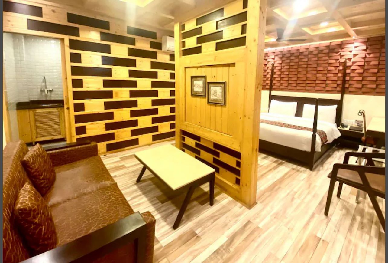 Double Deluxe with Kitchenette