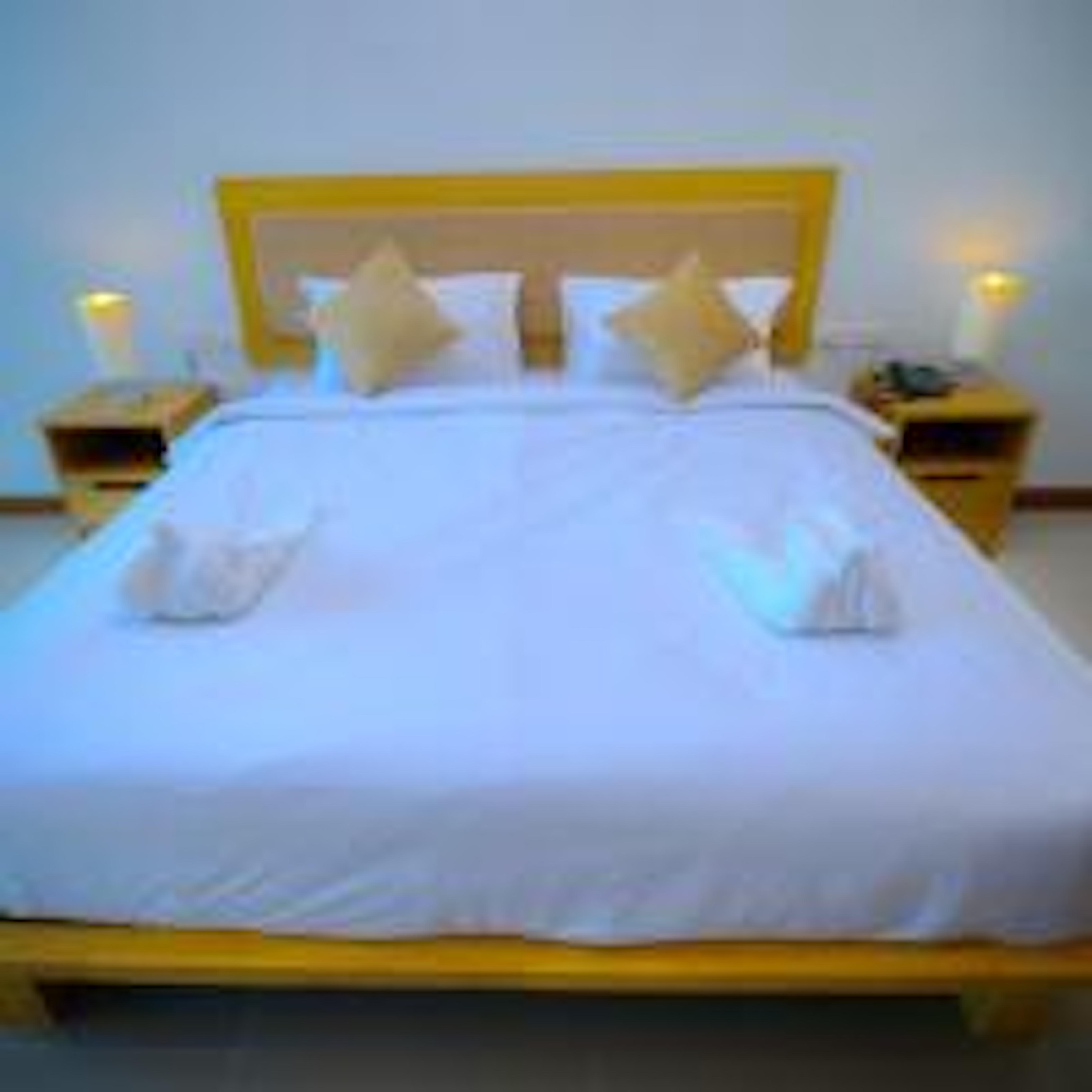 Double Deluxe Pool View