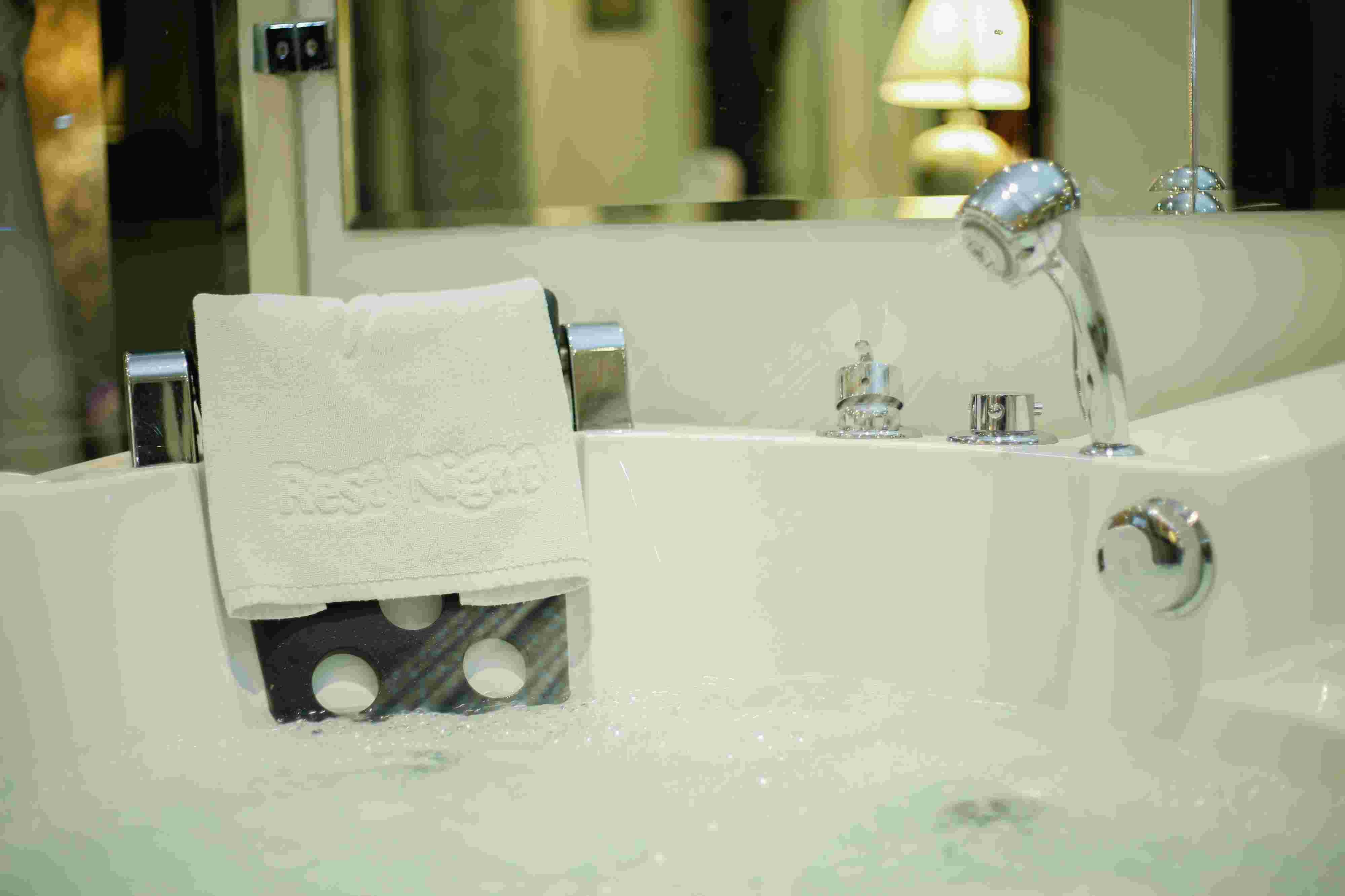 Suite Deluxe One Bed