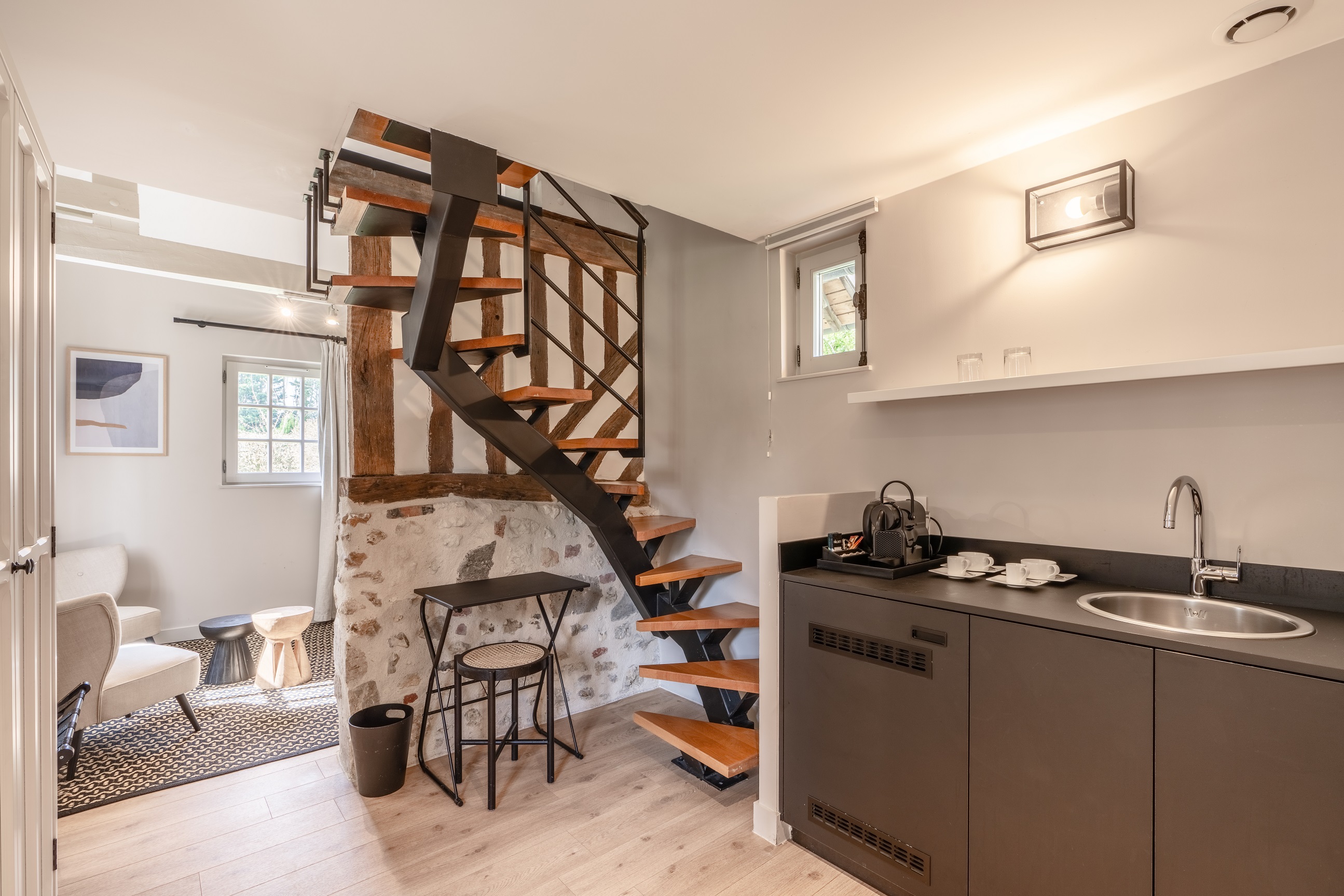 House Deluxe Capacity 4