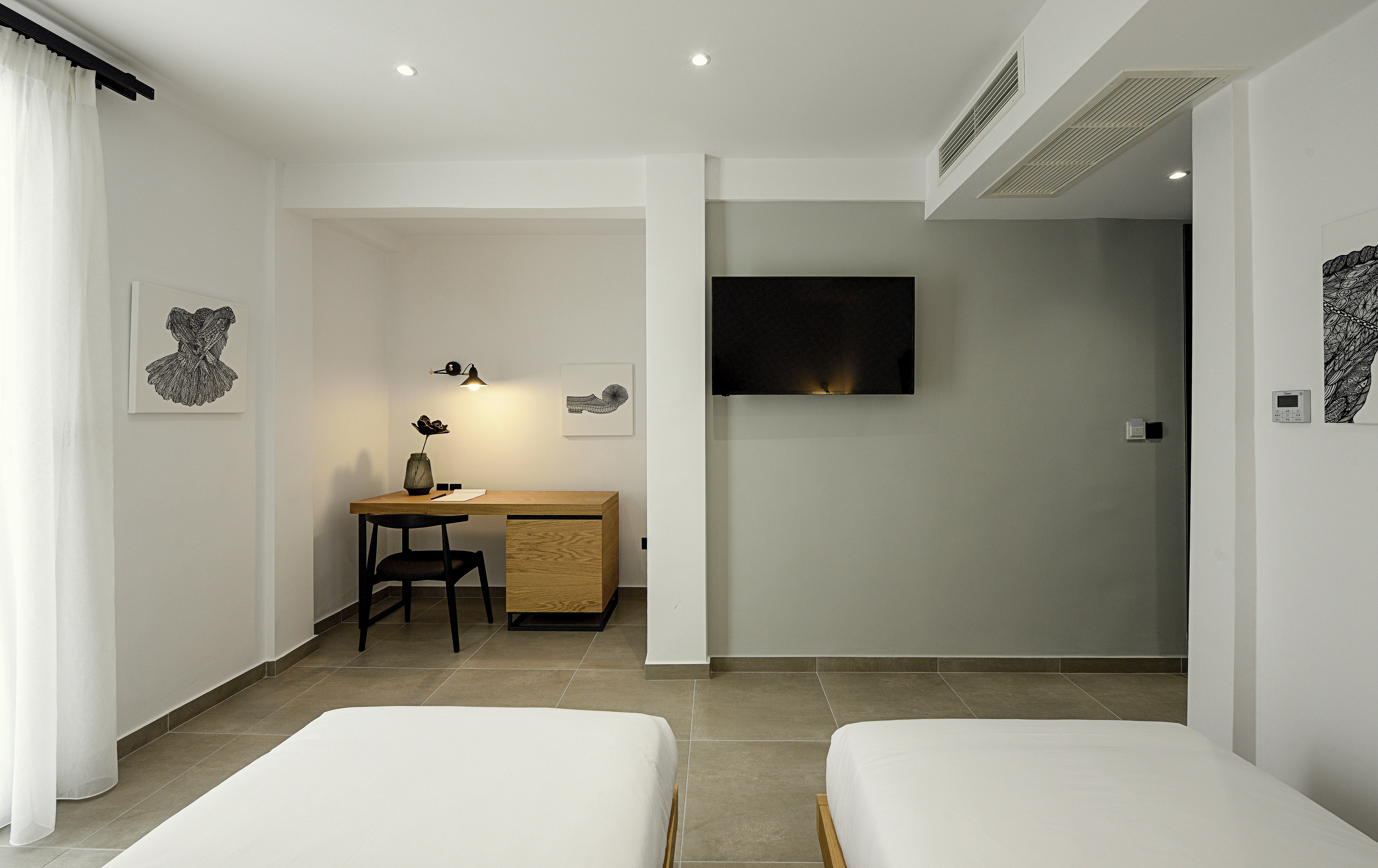 Double or Twin Standard