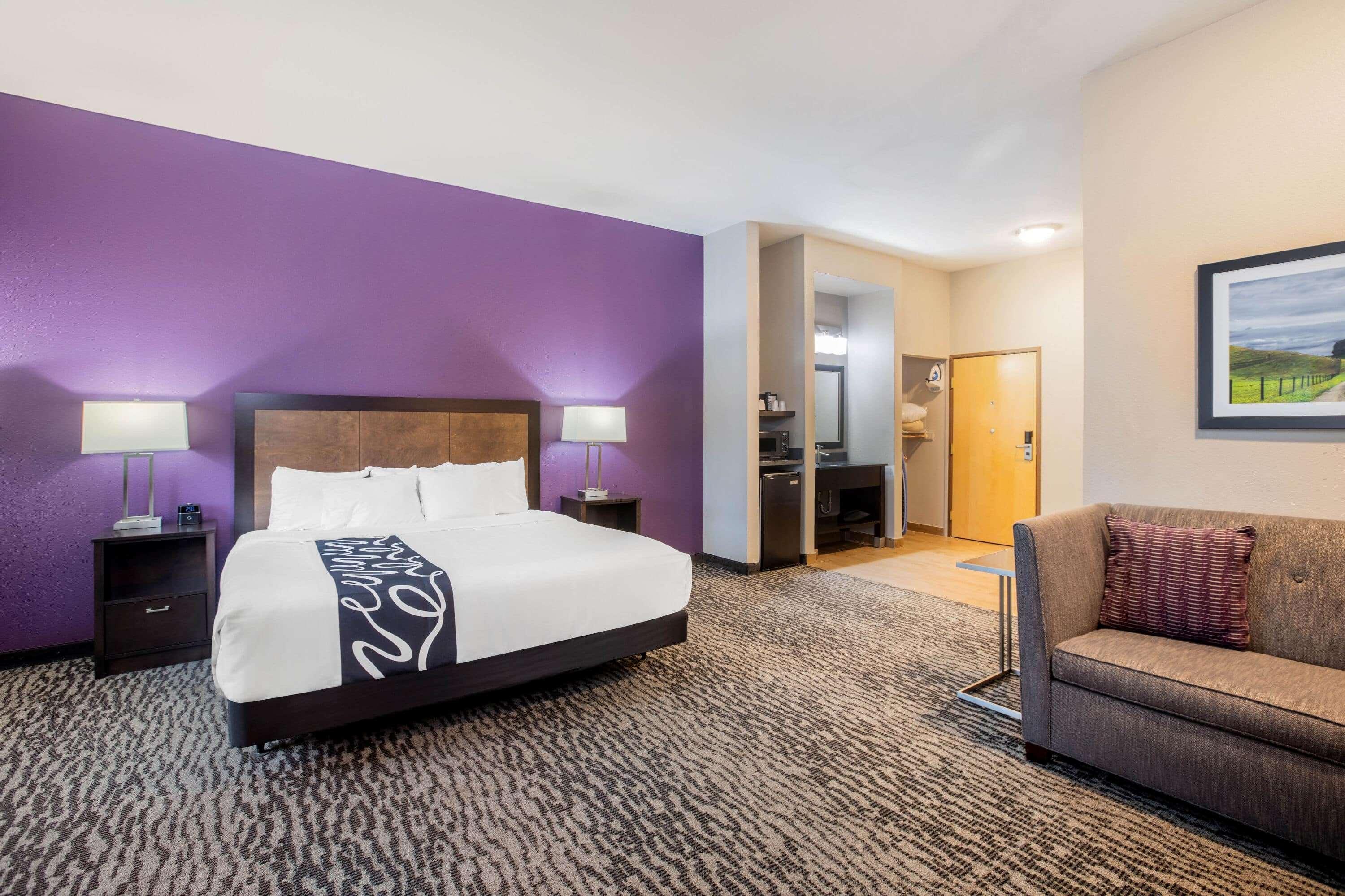 Room Deluxe King Bed