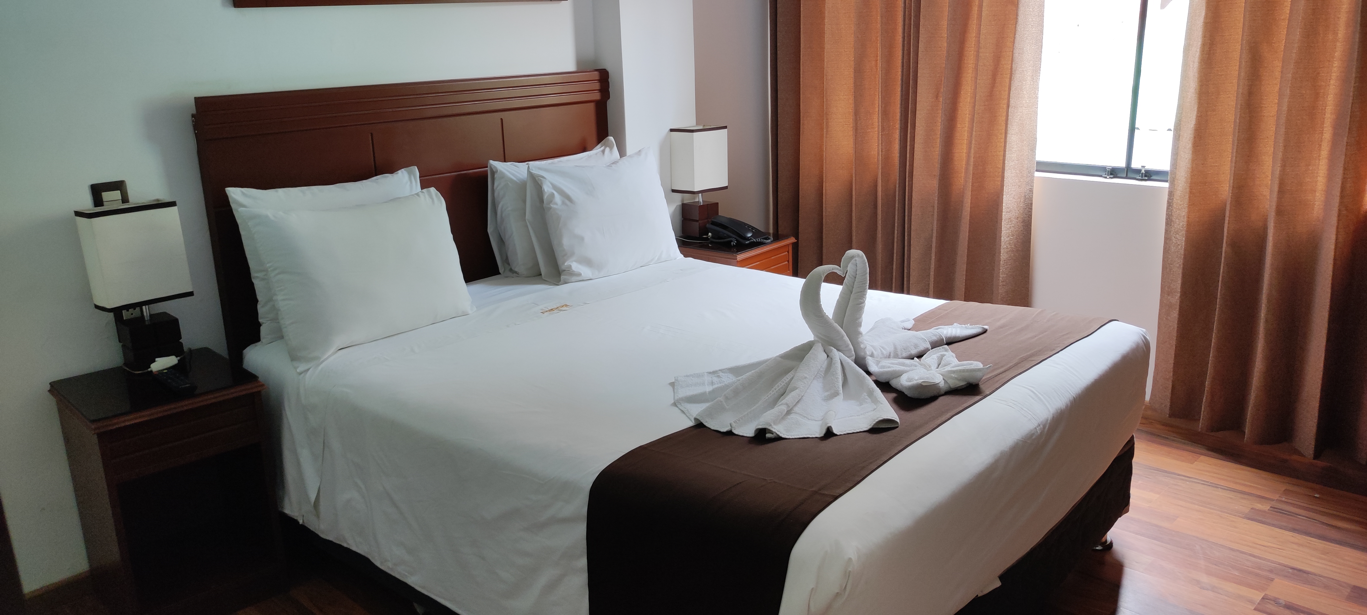 Double Queen Size Bed