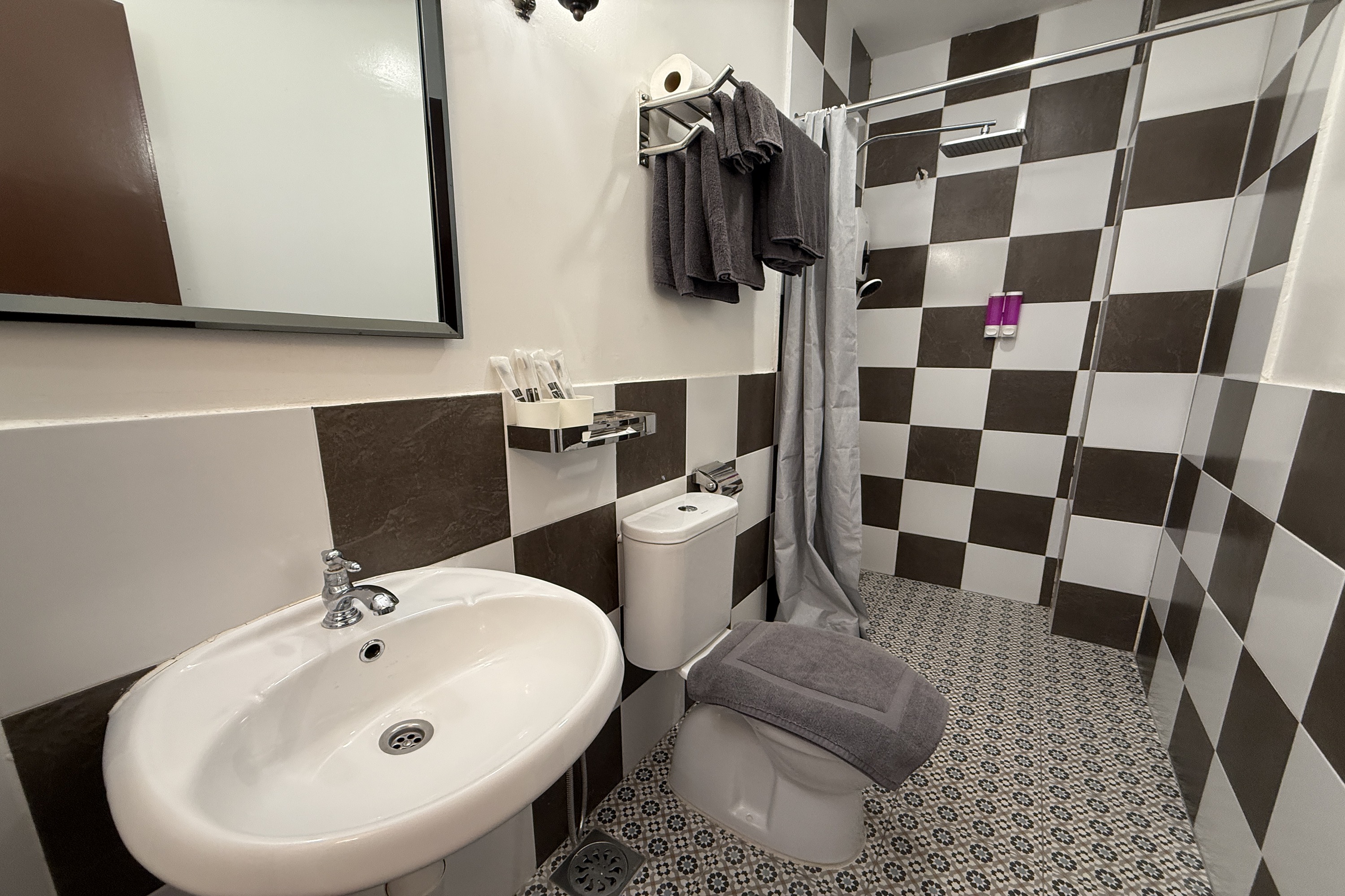 Room Two Double Beds