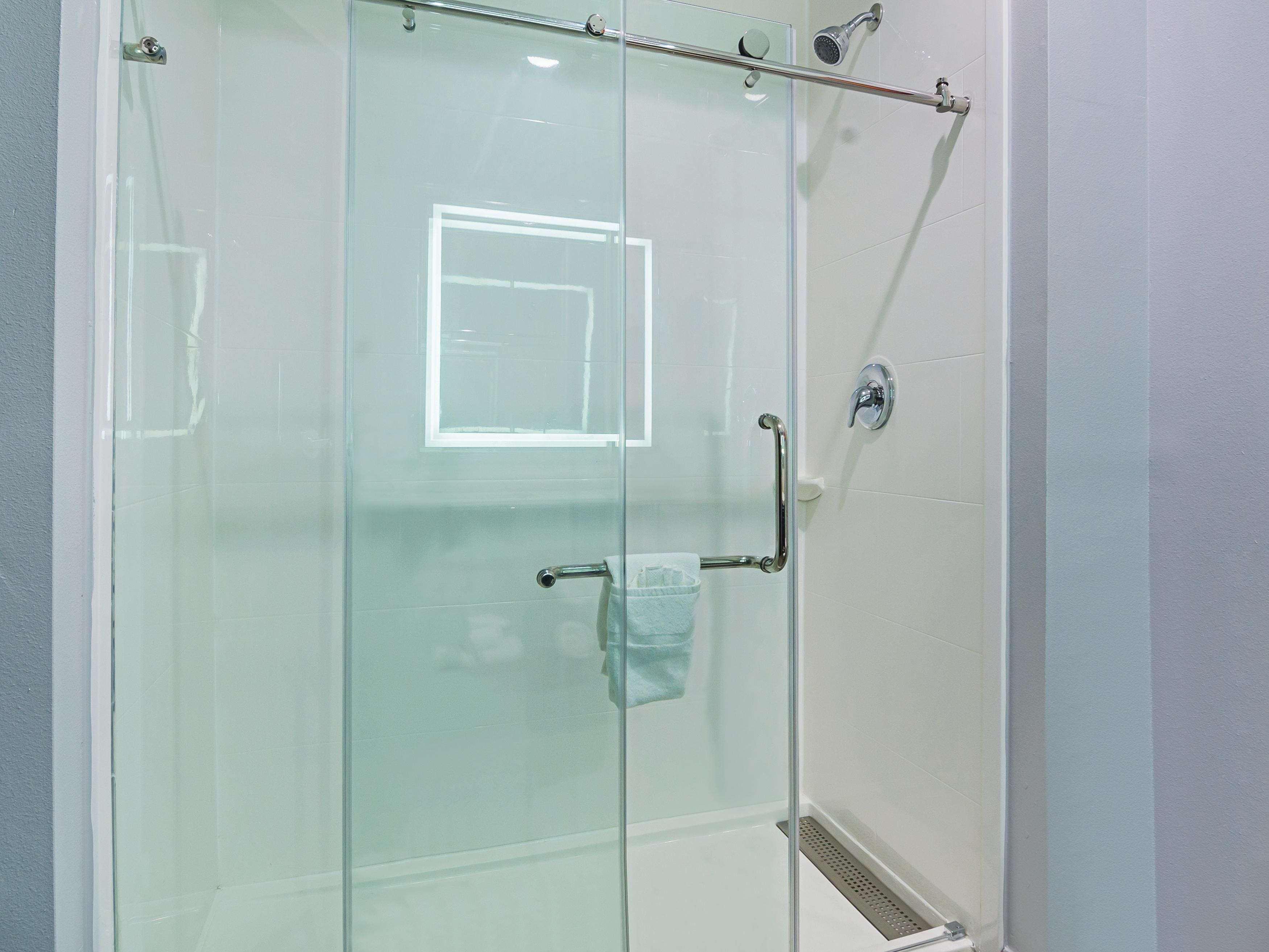 Suite Deluxe King Bed