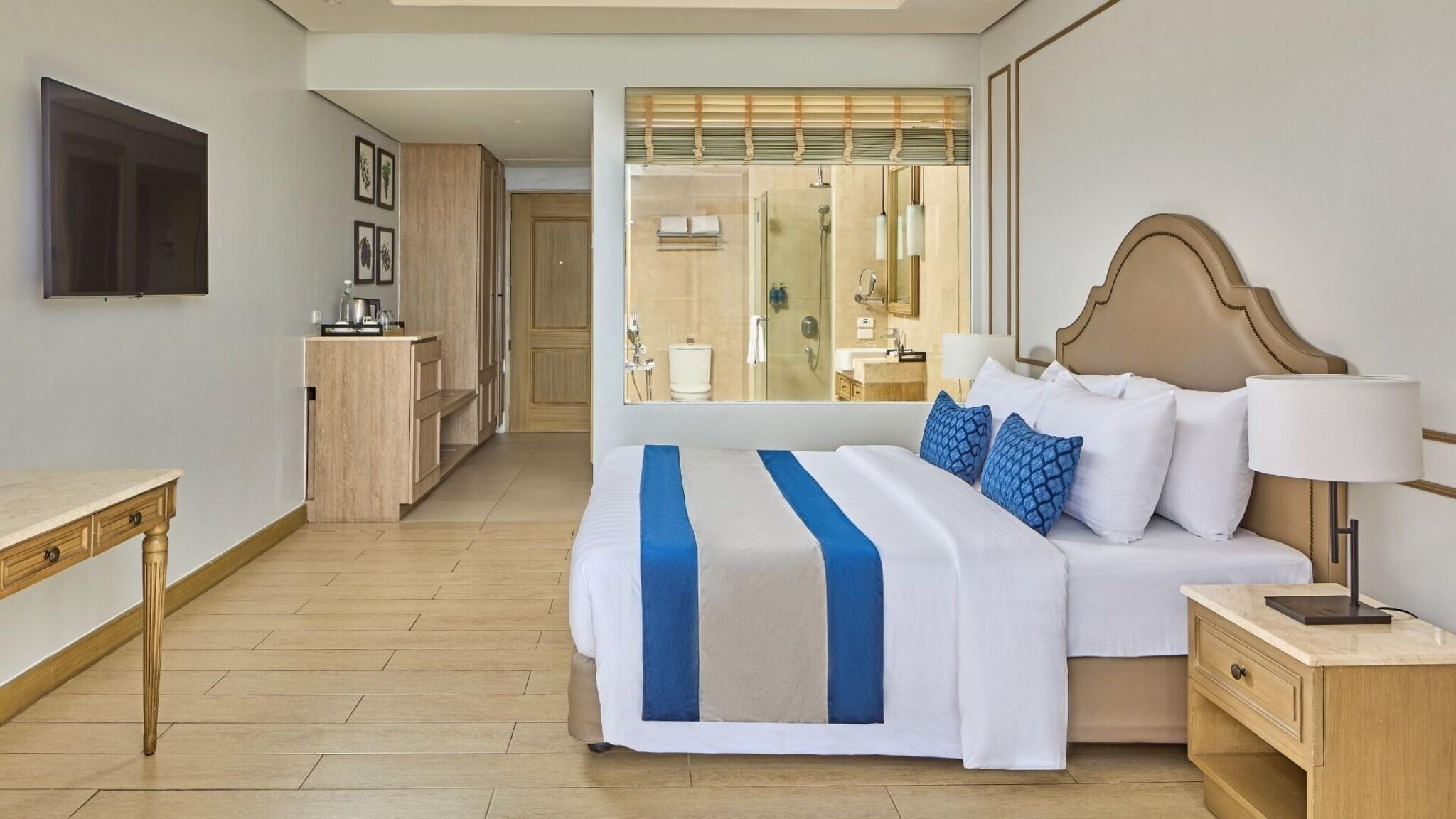 Double Executive King Bed