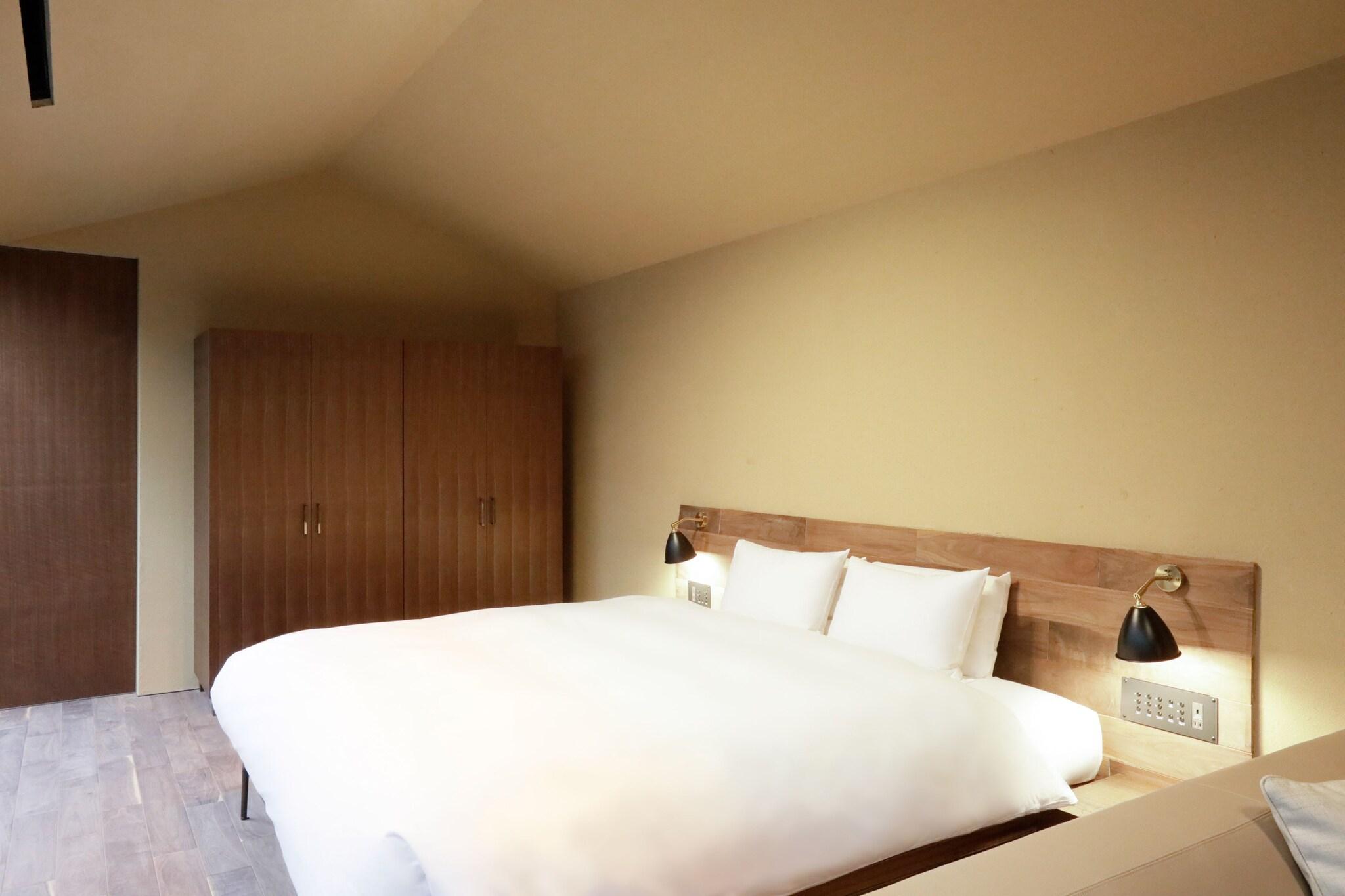 Double Superior Garden View