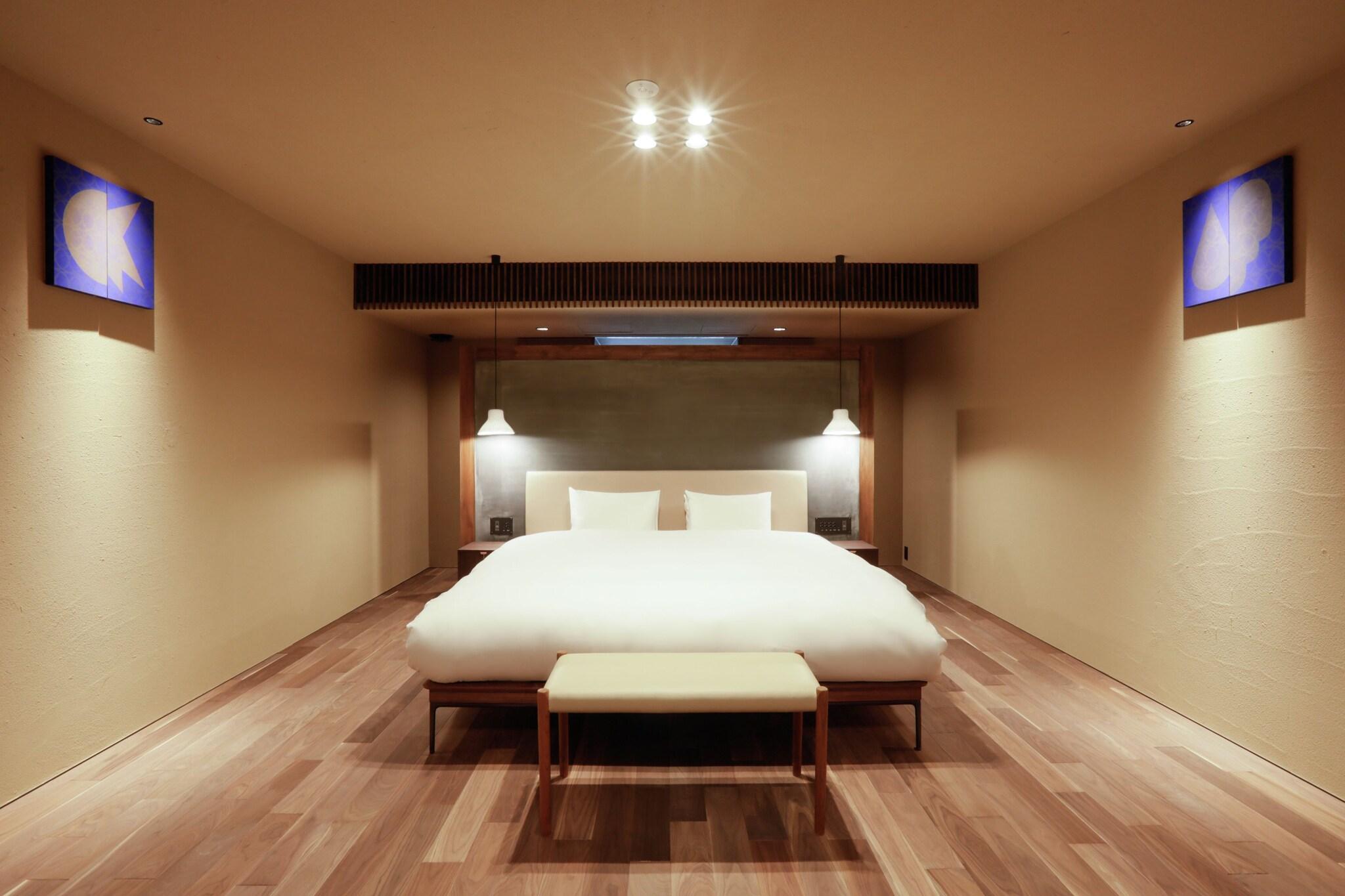 Double Deluxe with Views