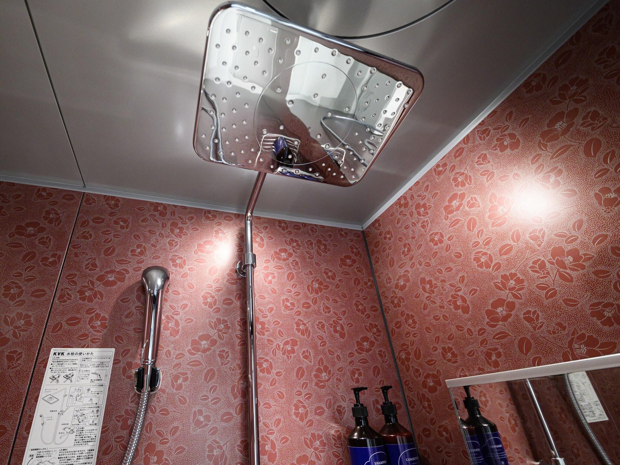 Apartment Connecting Room