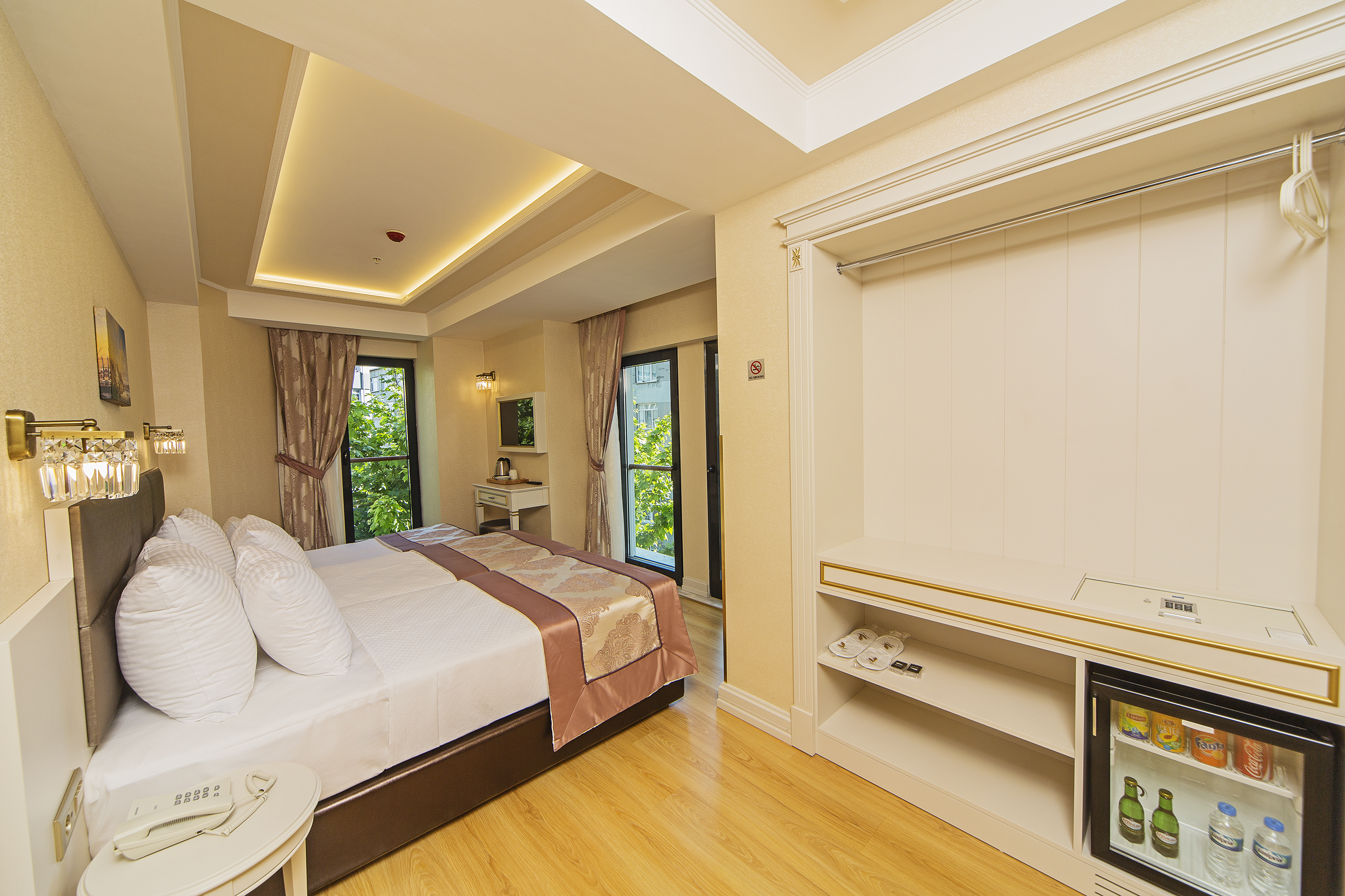 Double Without Balcony